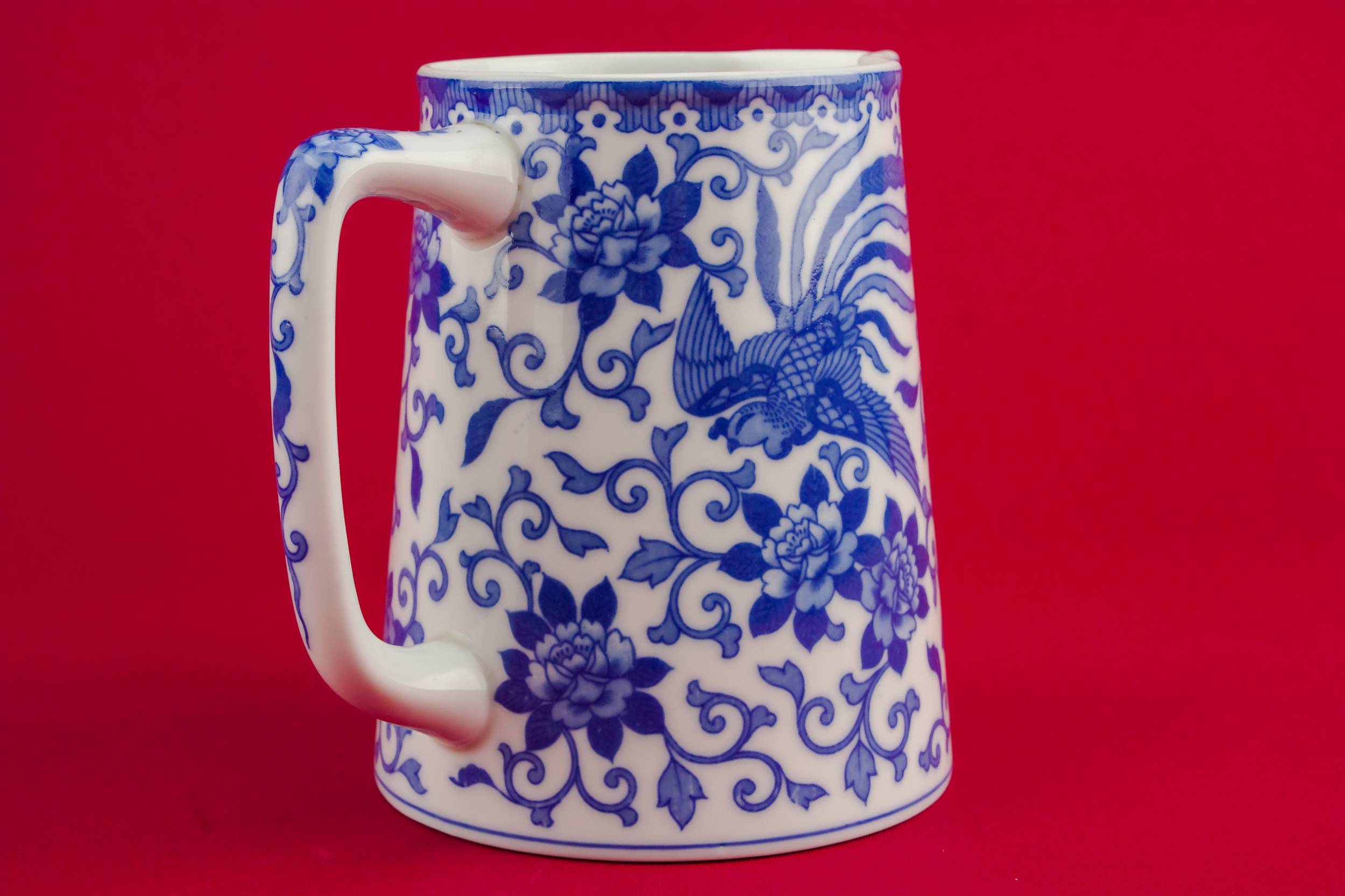 Elegant Vintage Floral — Retro porcelain creamer 1