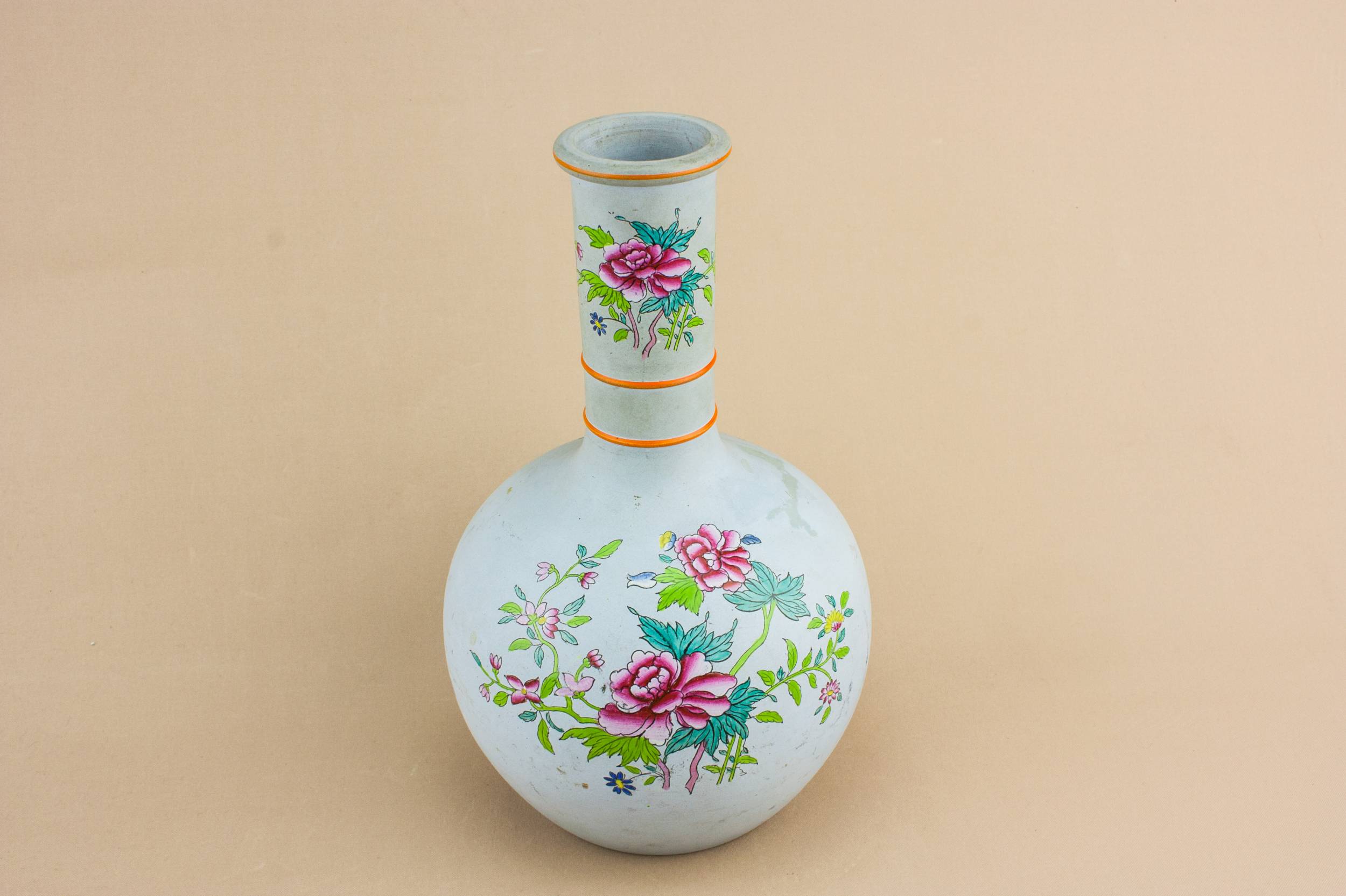 Charming Pottery VASE — Painted floral vase