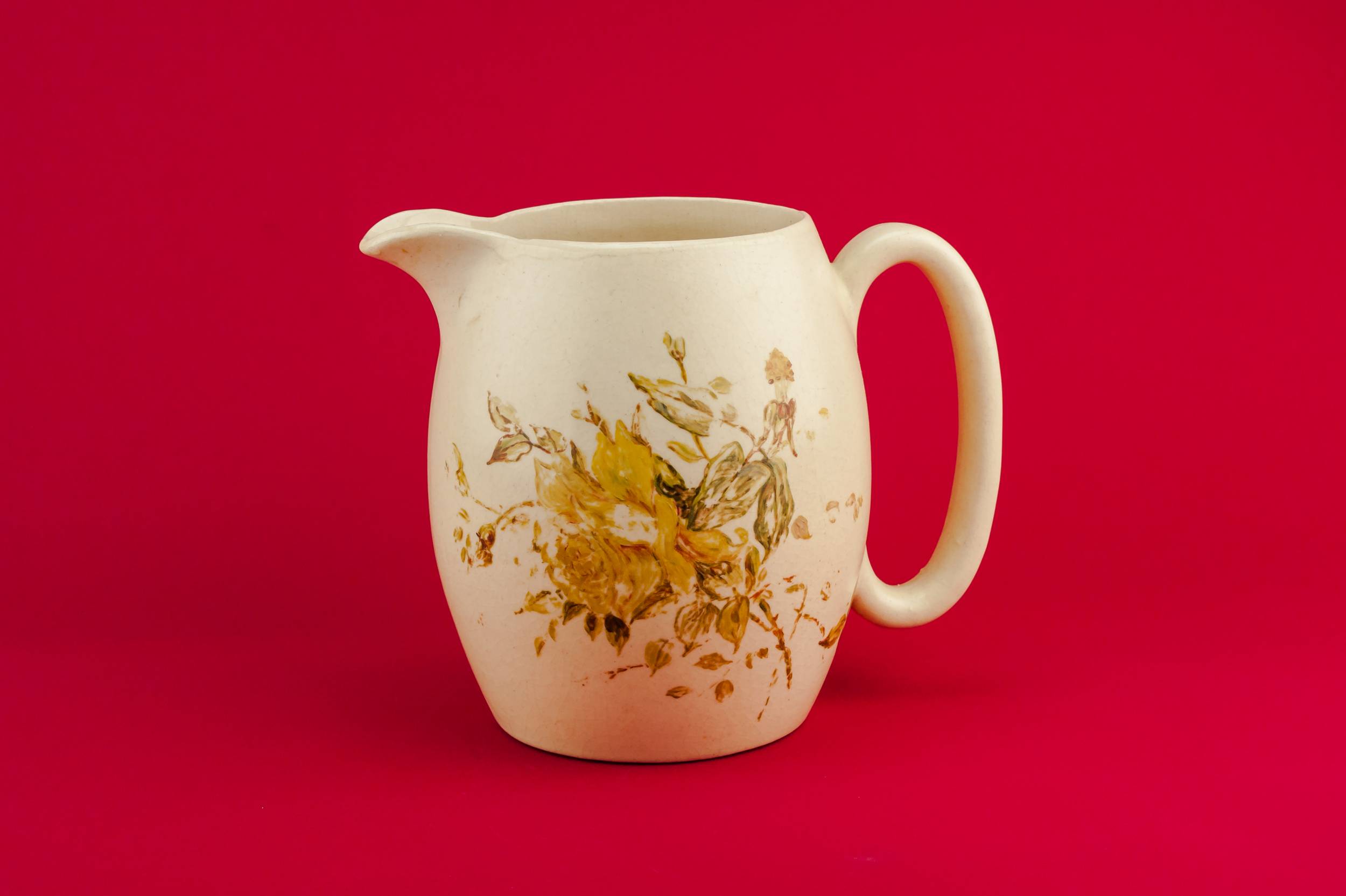 Charming Vintage Floral — Yellow pottery jug