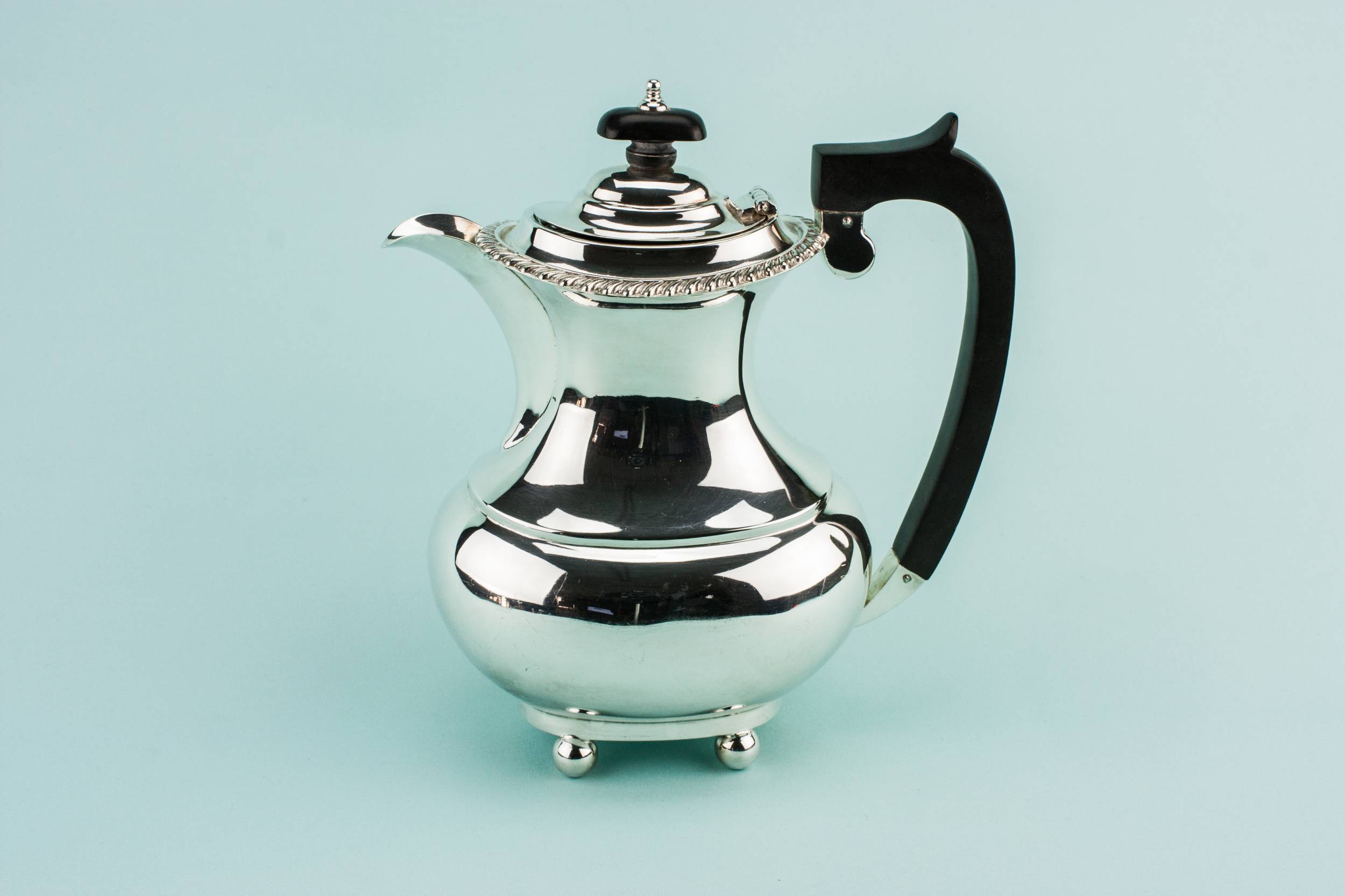 Vintage Elegant COFFEE — Art Deco coffee pot 0.85L