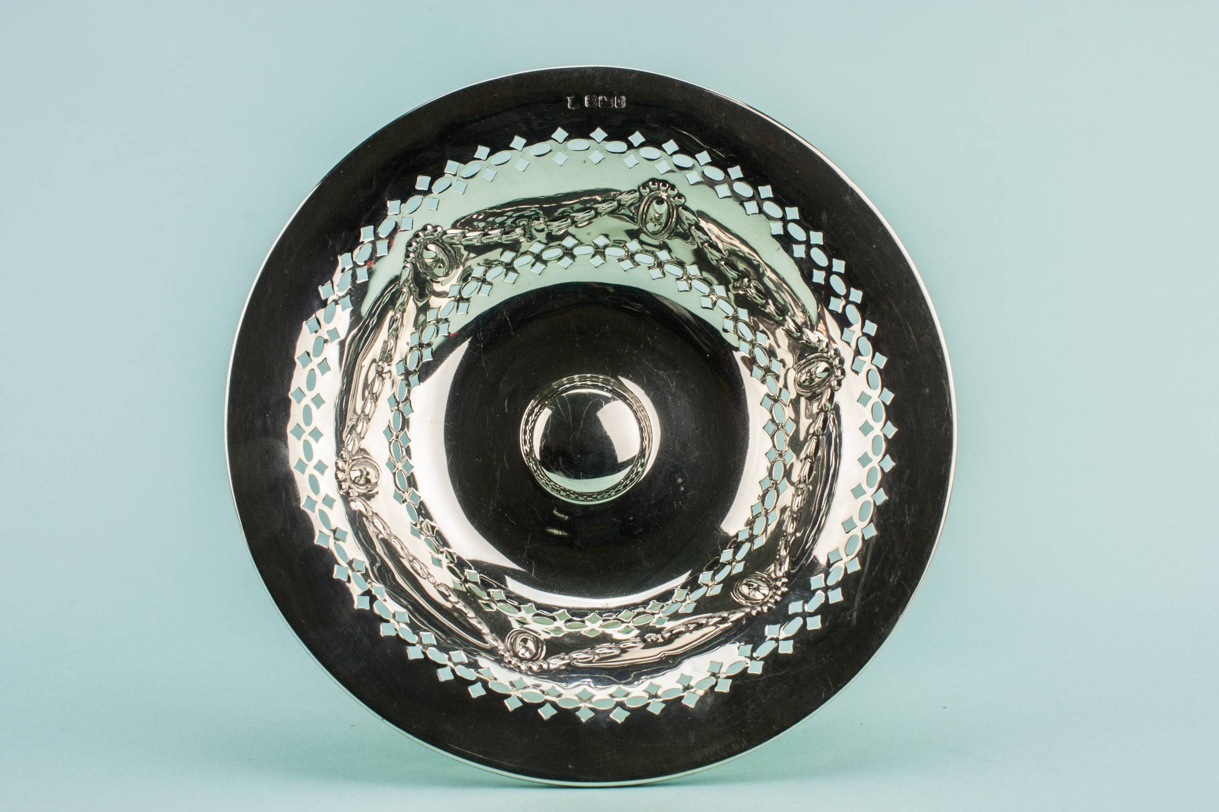 Antique Elegant Swags — Sterling silver serving bowl 1