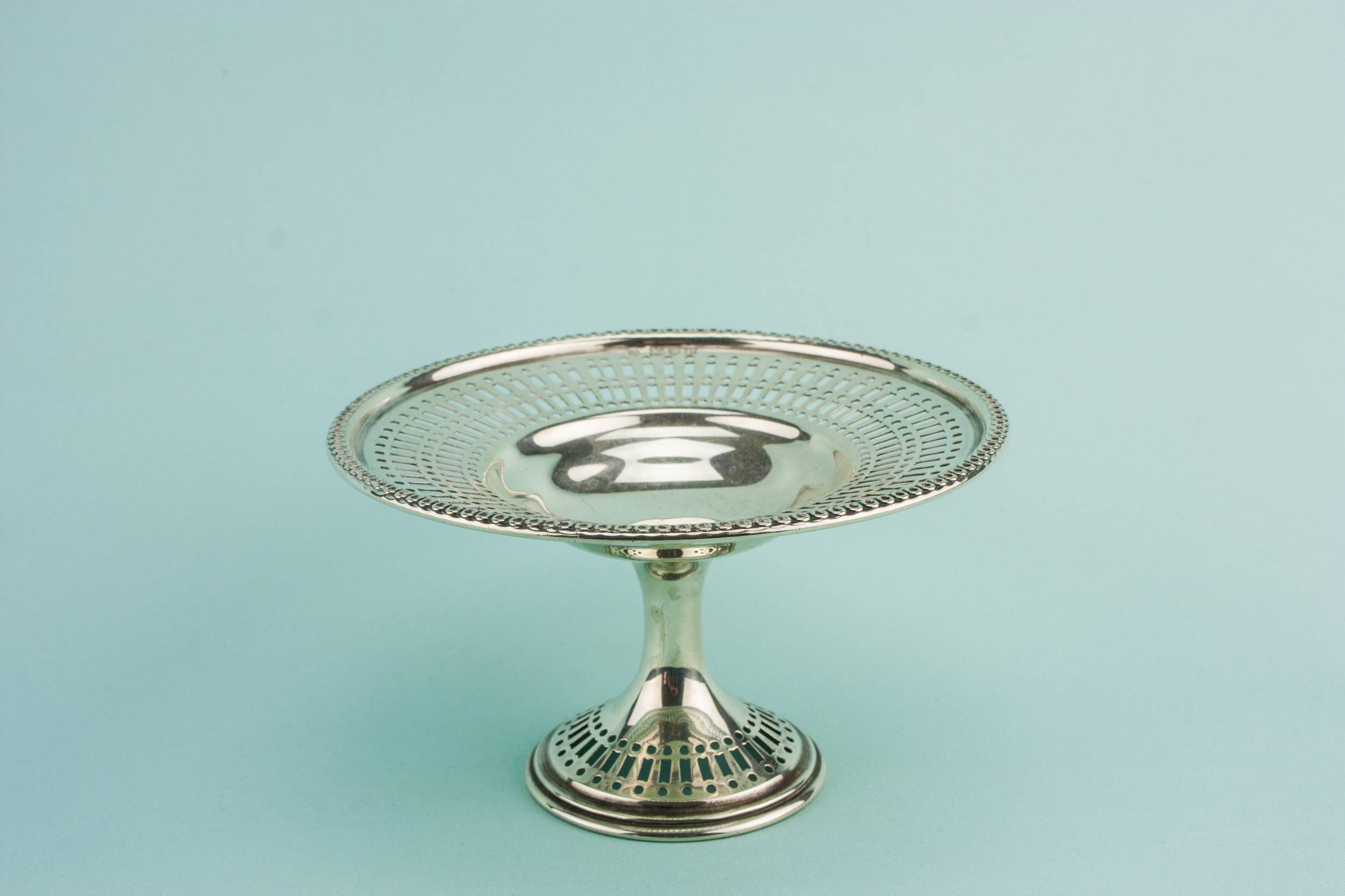Neo-Classical Antique Pierced — Sterling silver cake stand