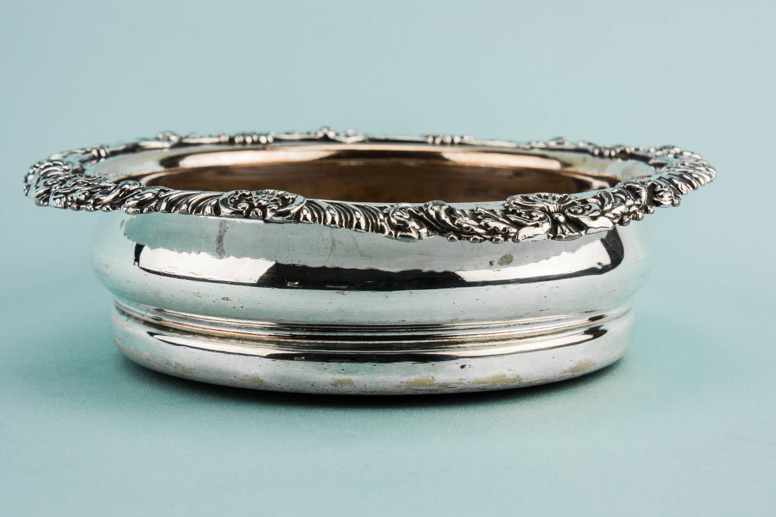 Antique Classical Silver — Large Victorian coaster 2