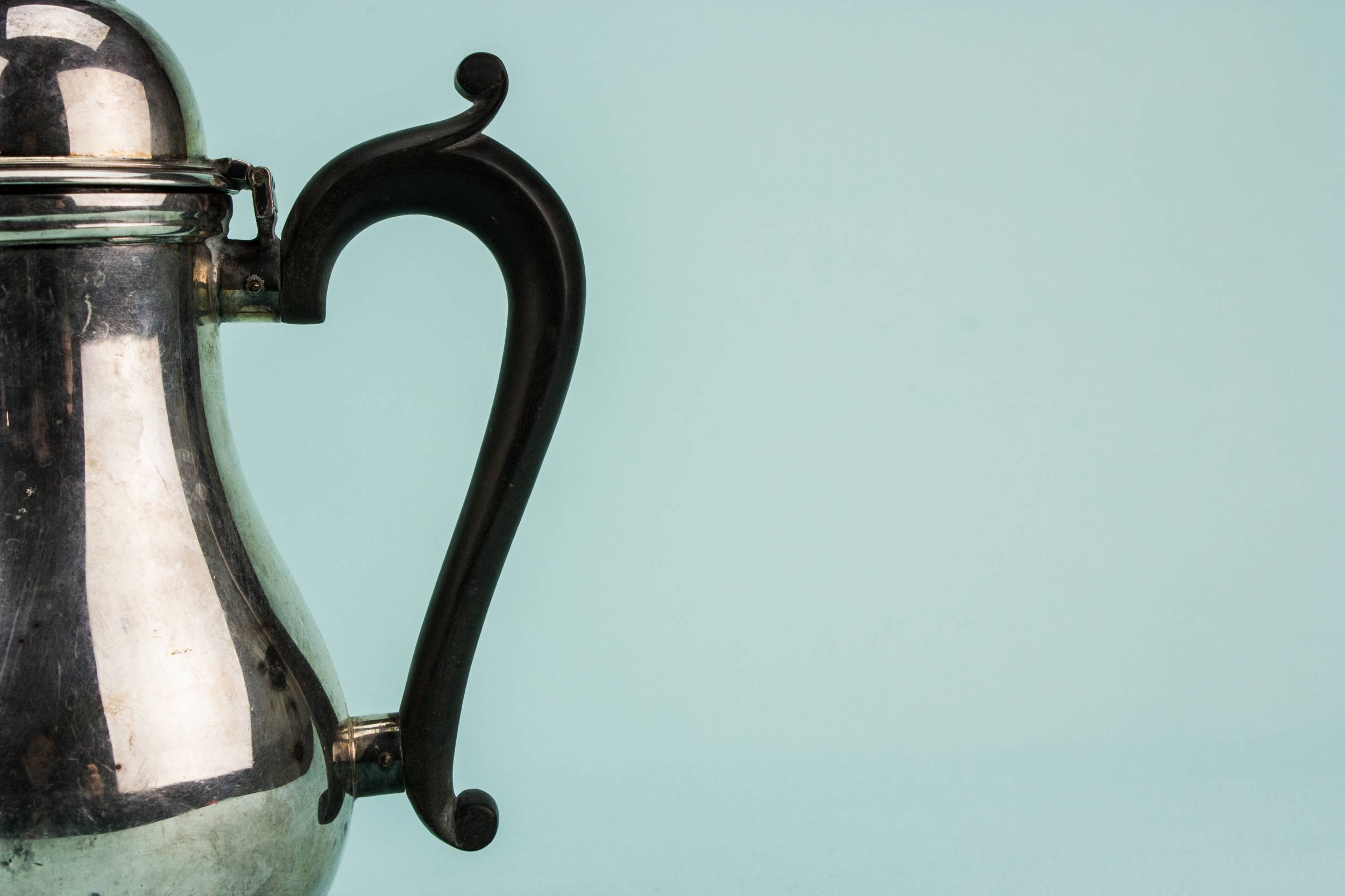 Antique Slick Silver — Victorian coffee pot 1L 3