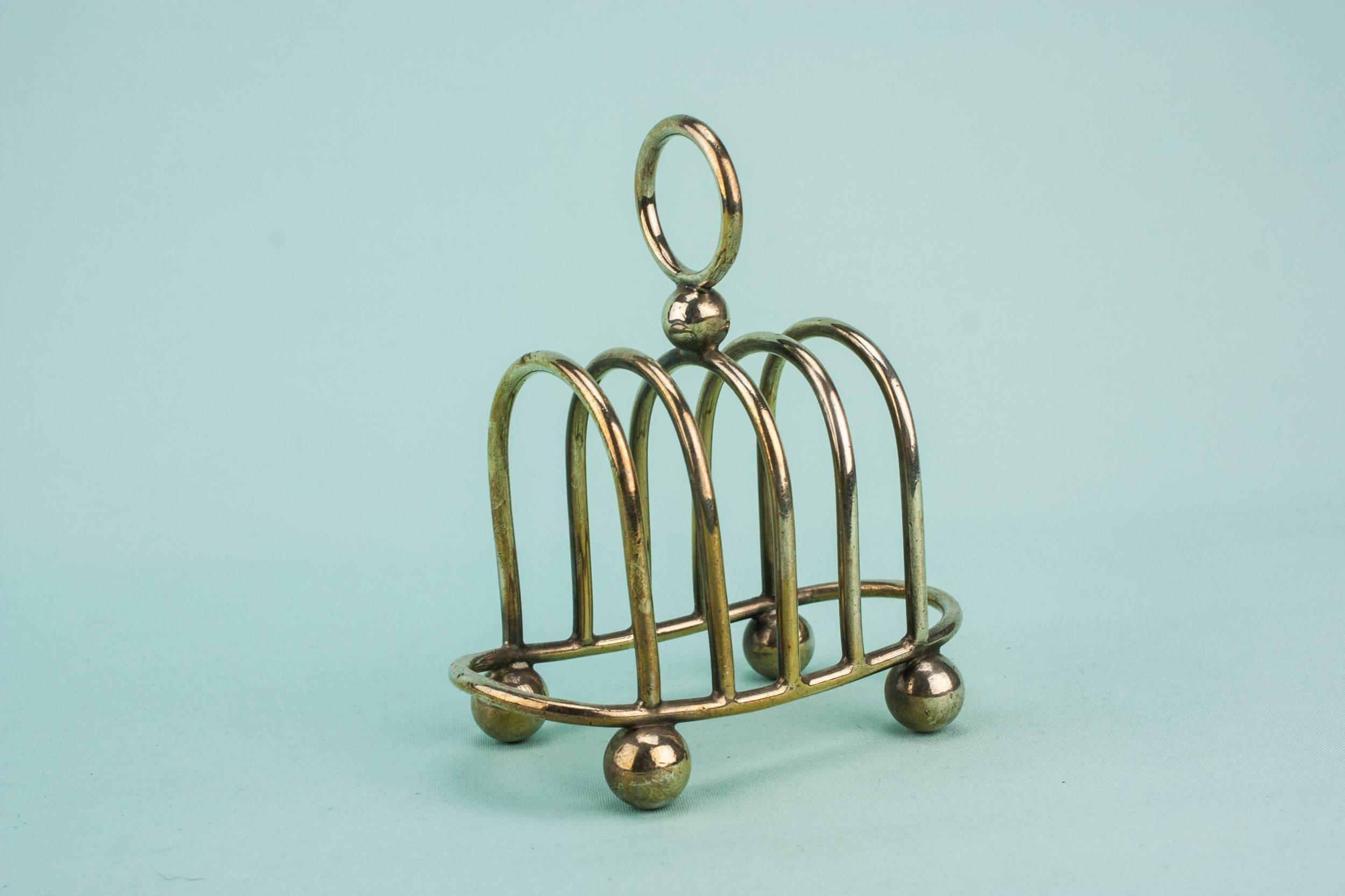 Arts Crafts Antique — Arts & Crafts toast rack 1