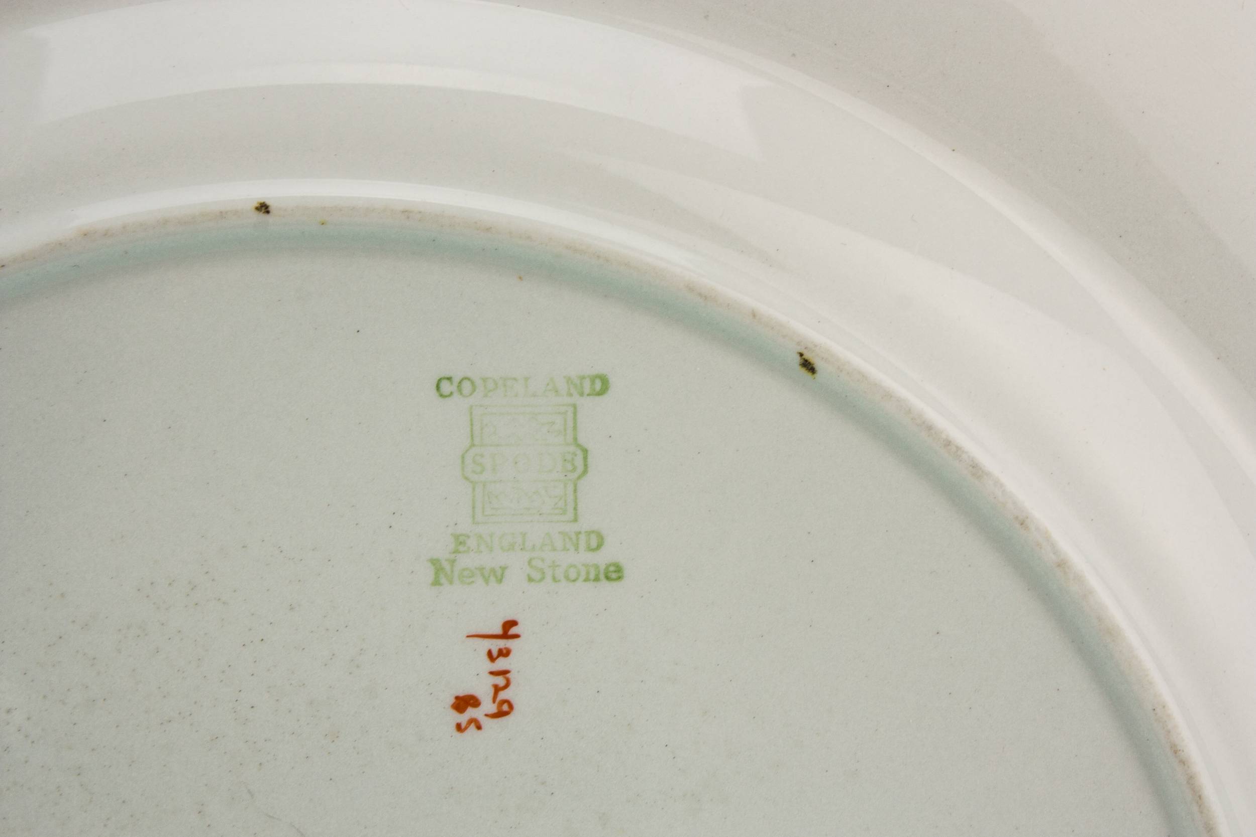 Pottery Aesthetic Movement — Copeland pottery serving dish 2