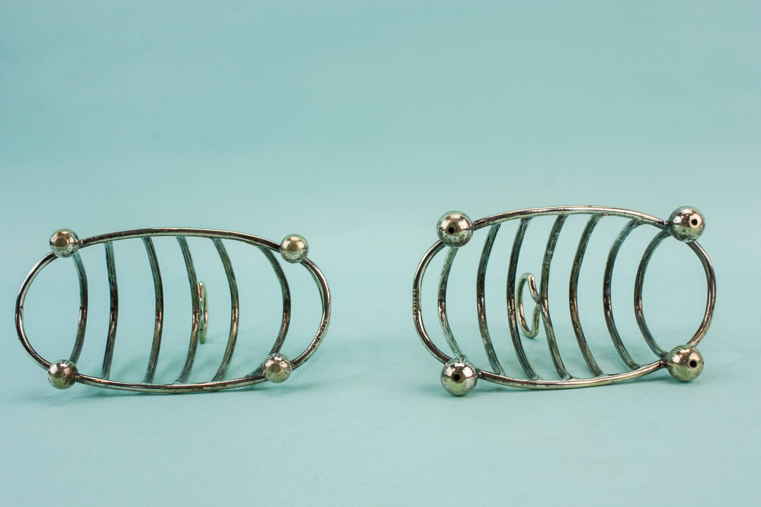 Art Deco Vintage — 2 Art Deco toast racks 4