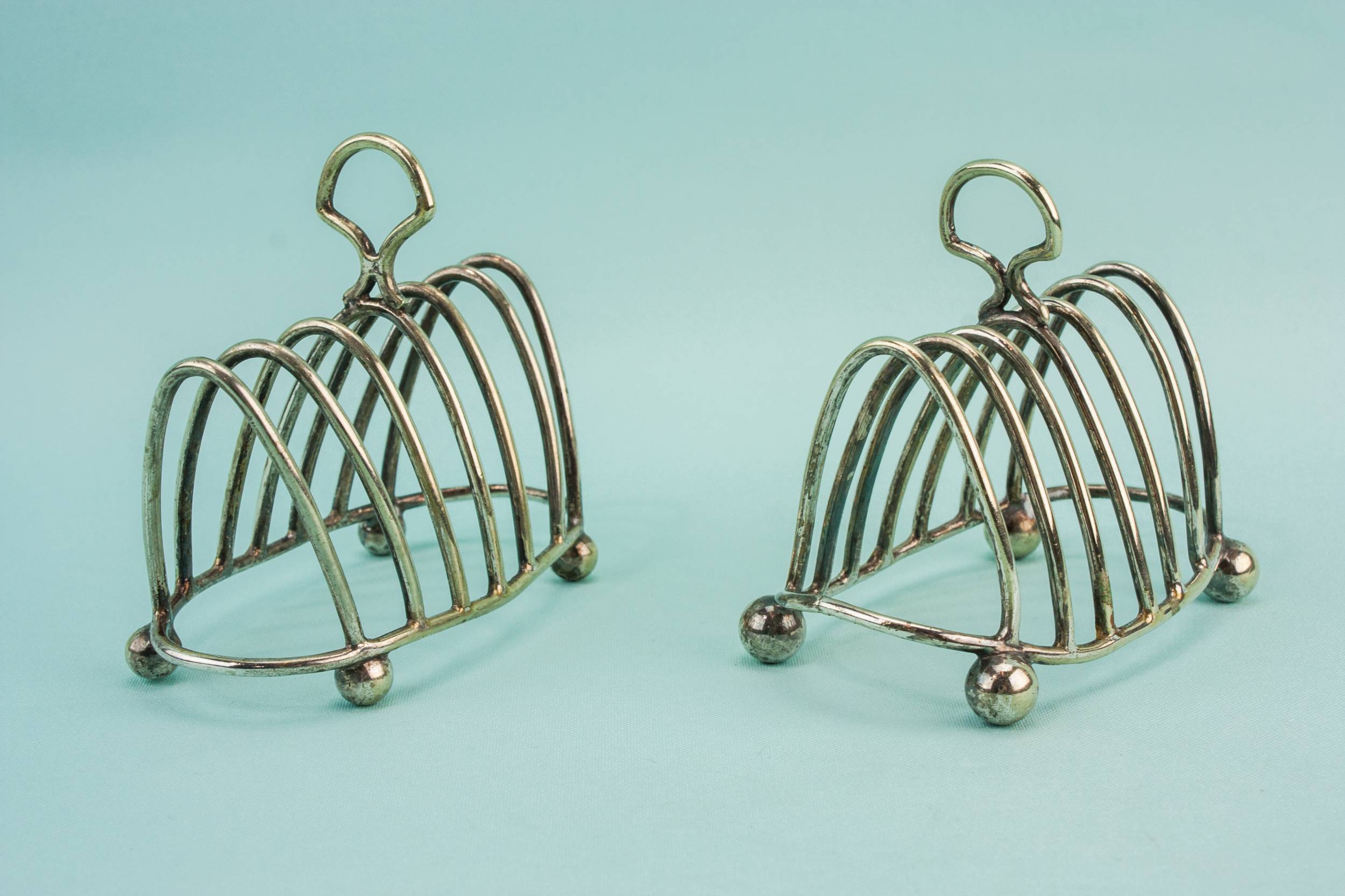 Art Deco Vintage — 2 Art Deco toast racks 1