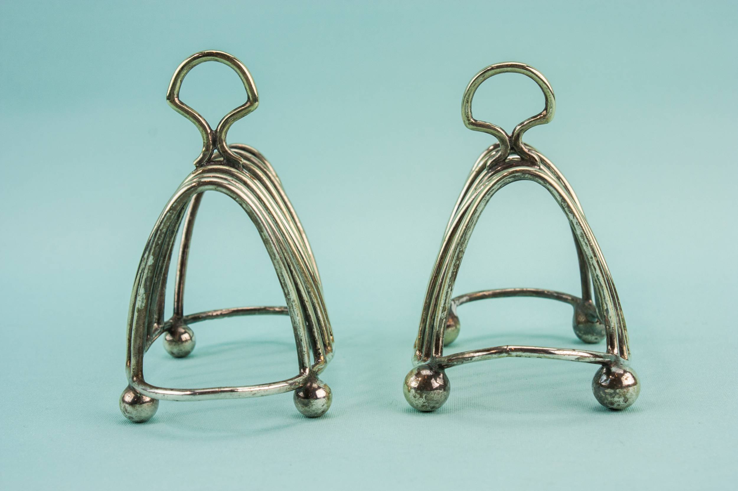 Art Deco Vintage — 2 Art Deco toast racks 2