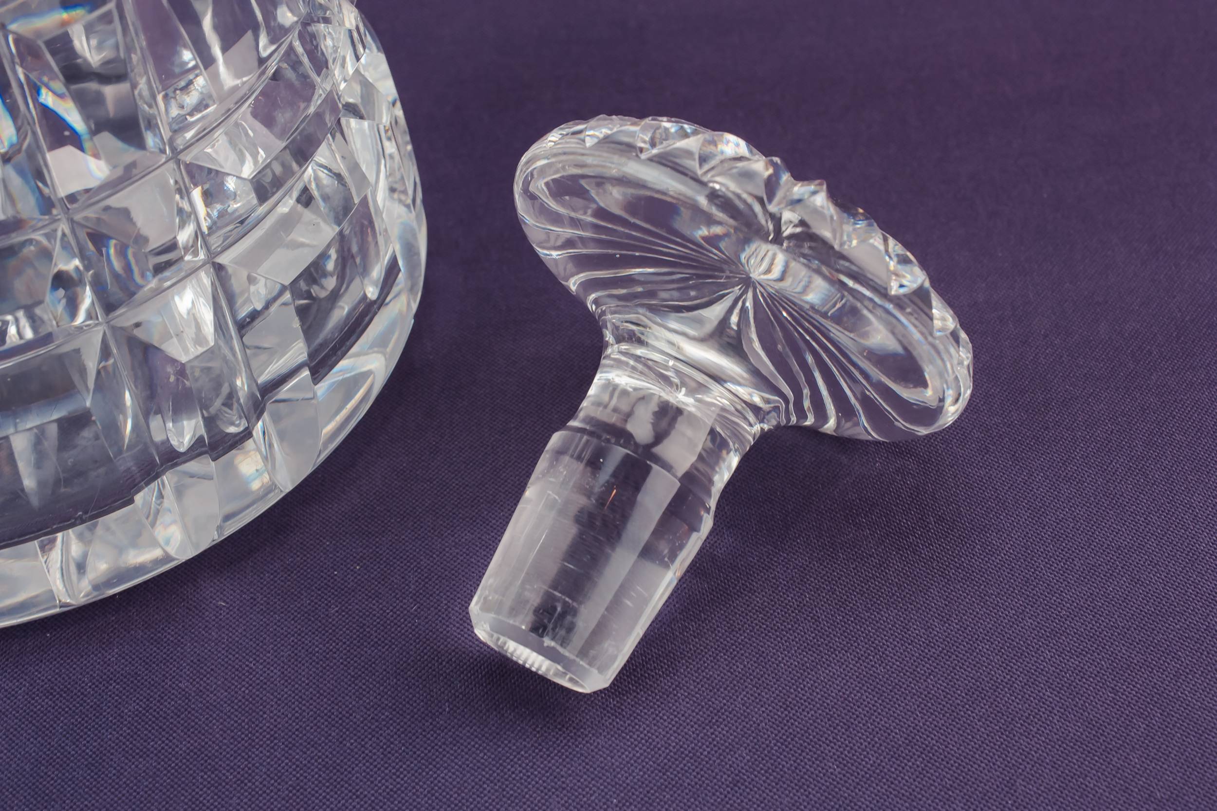 Cut Glass Crystal — Cut glass whisky decanter 2