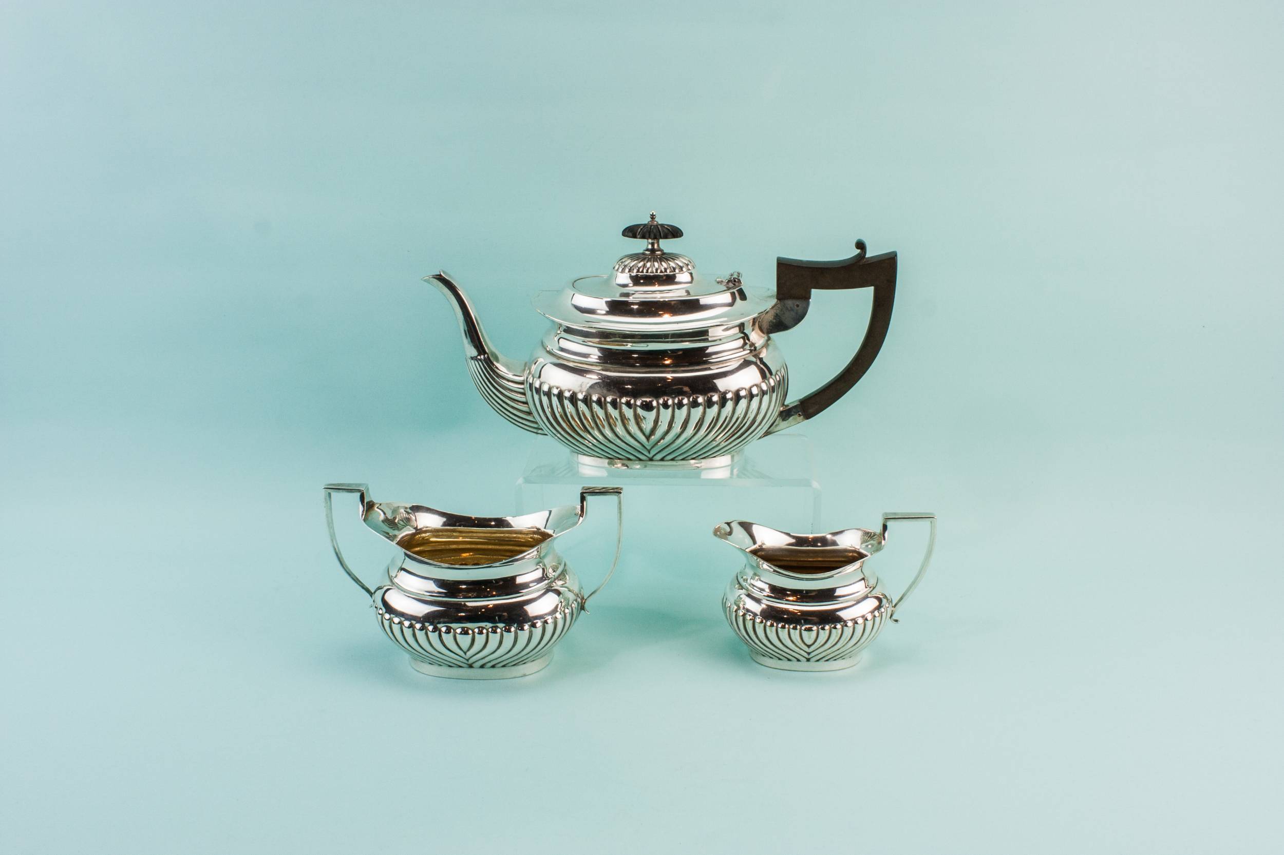 Trio Vintage Art — Silver plated tea set