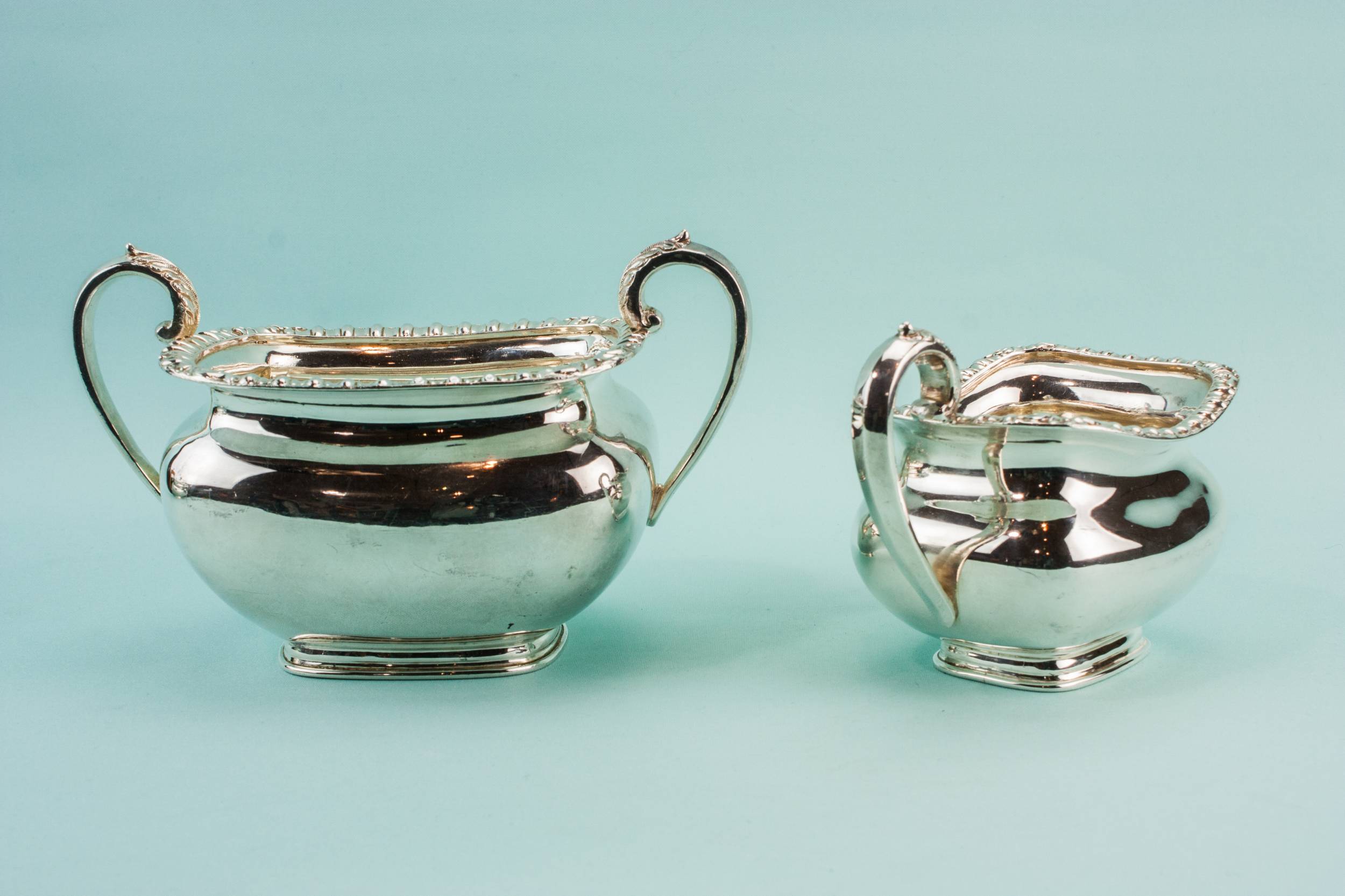 Trio Spectacular Vintage — Art Deco tea set 2