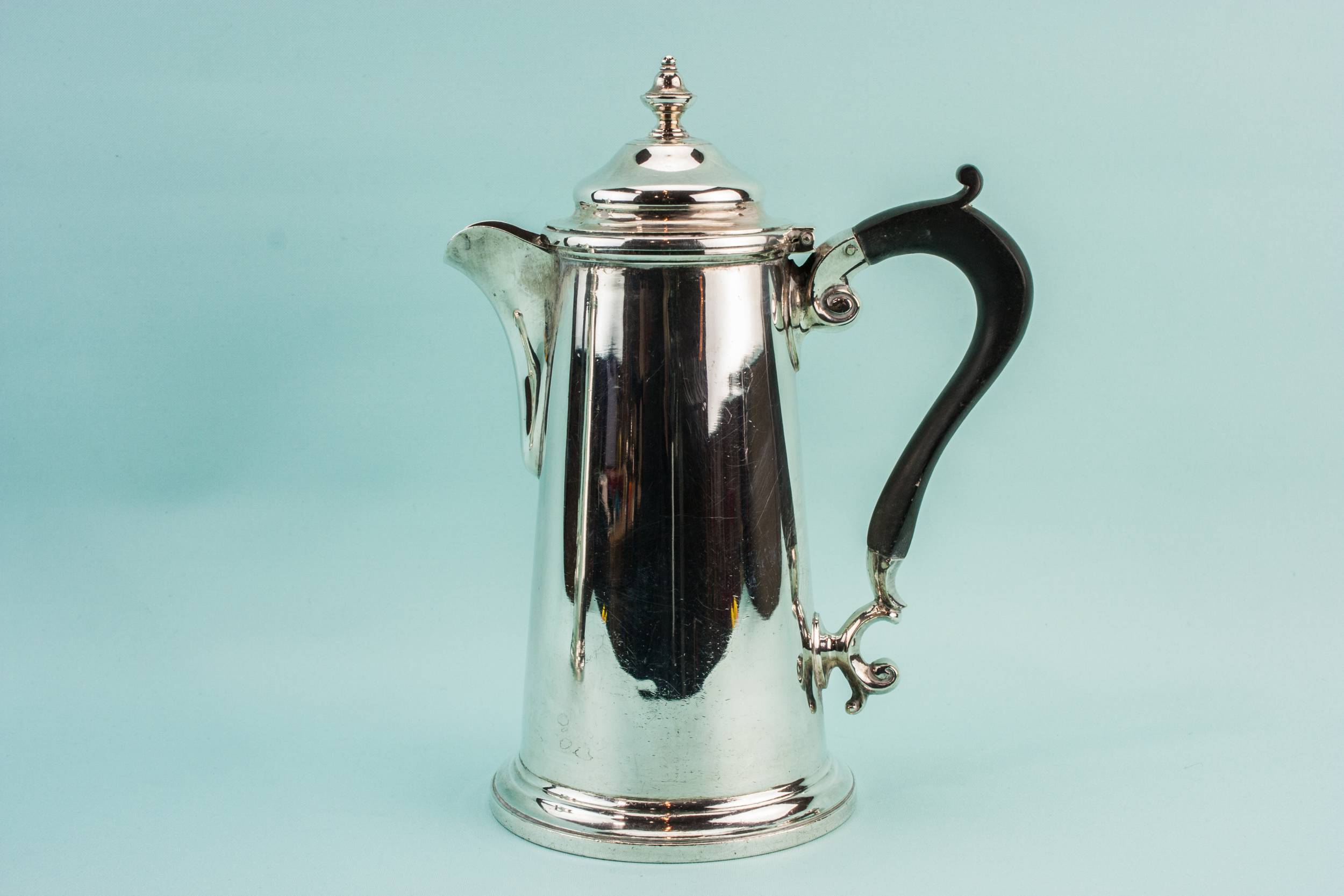 Antique Slick Harrison — 2 Edwardian coffee pots 1