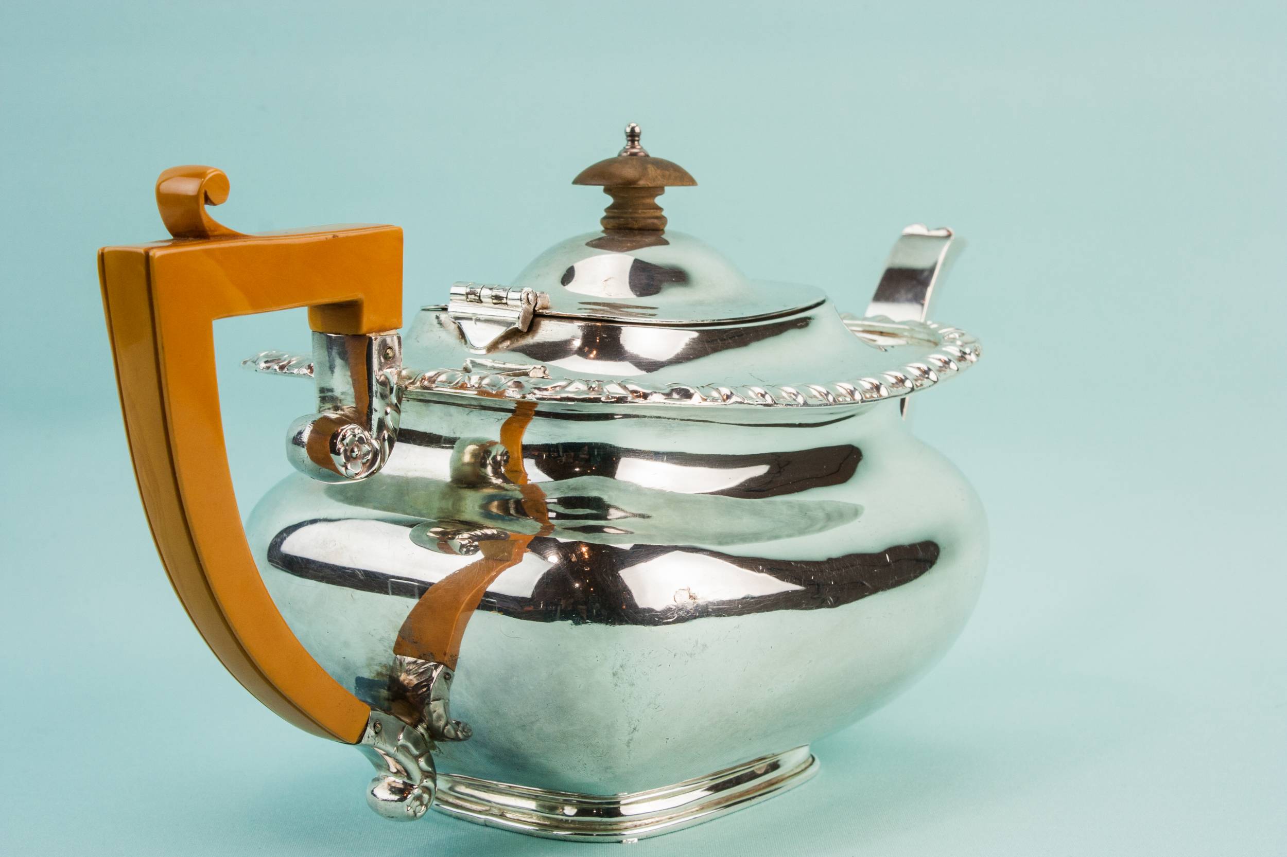Trio Spectacular Vintage — Art Deco tea set 4