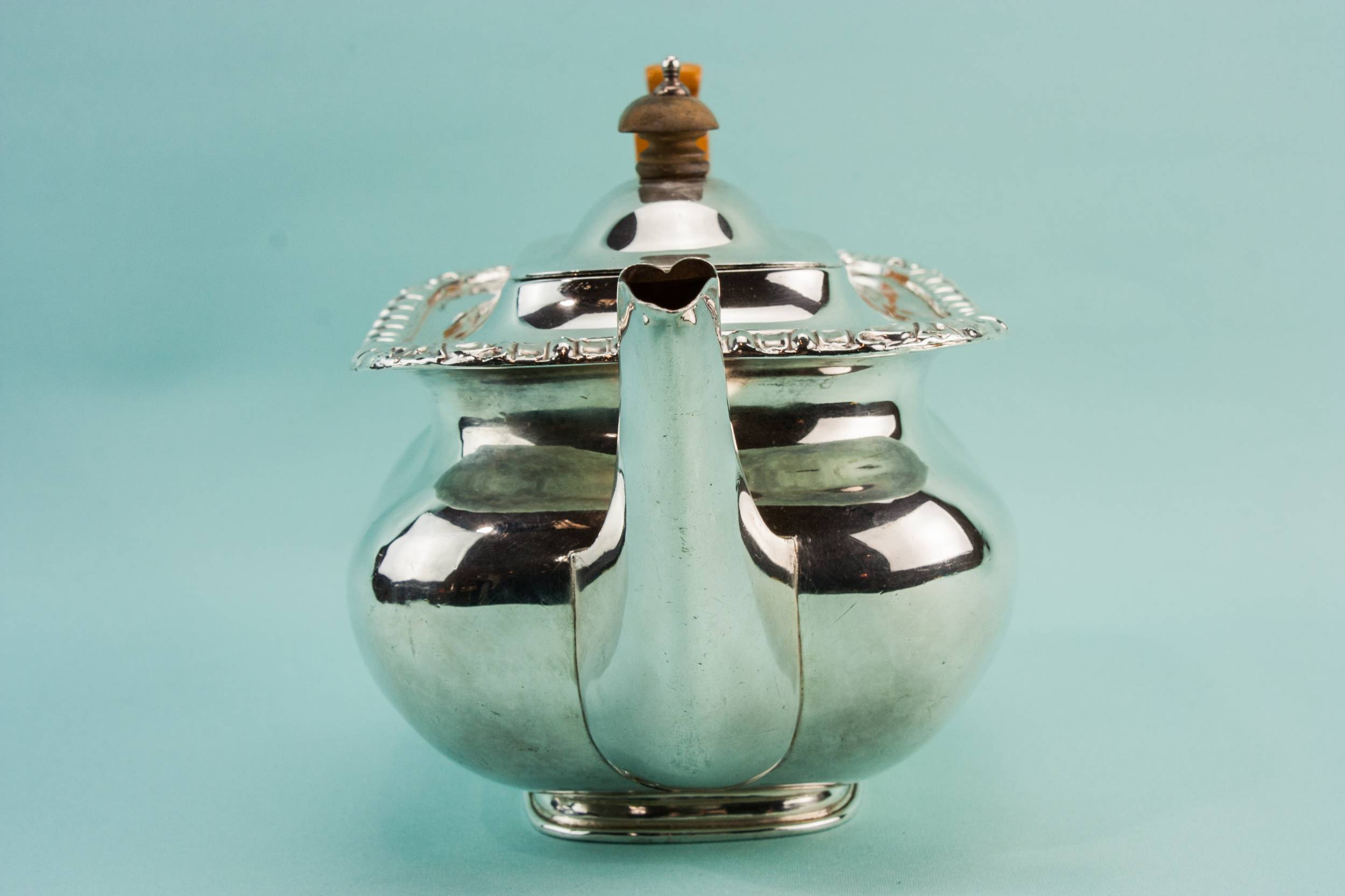 Trio Spectacular Vintage — Art Deco tea set 5
