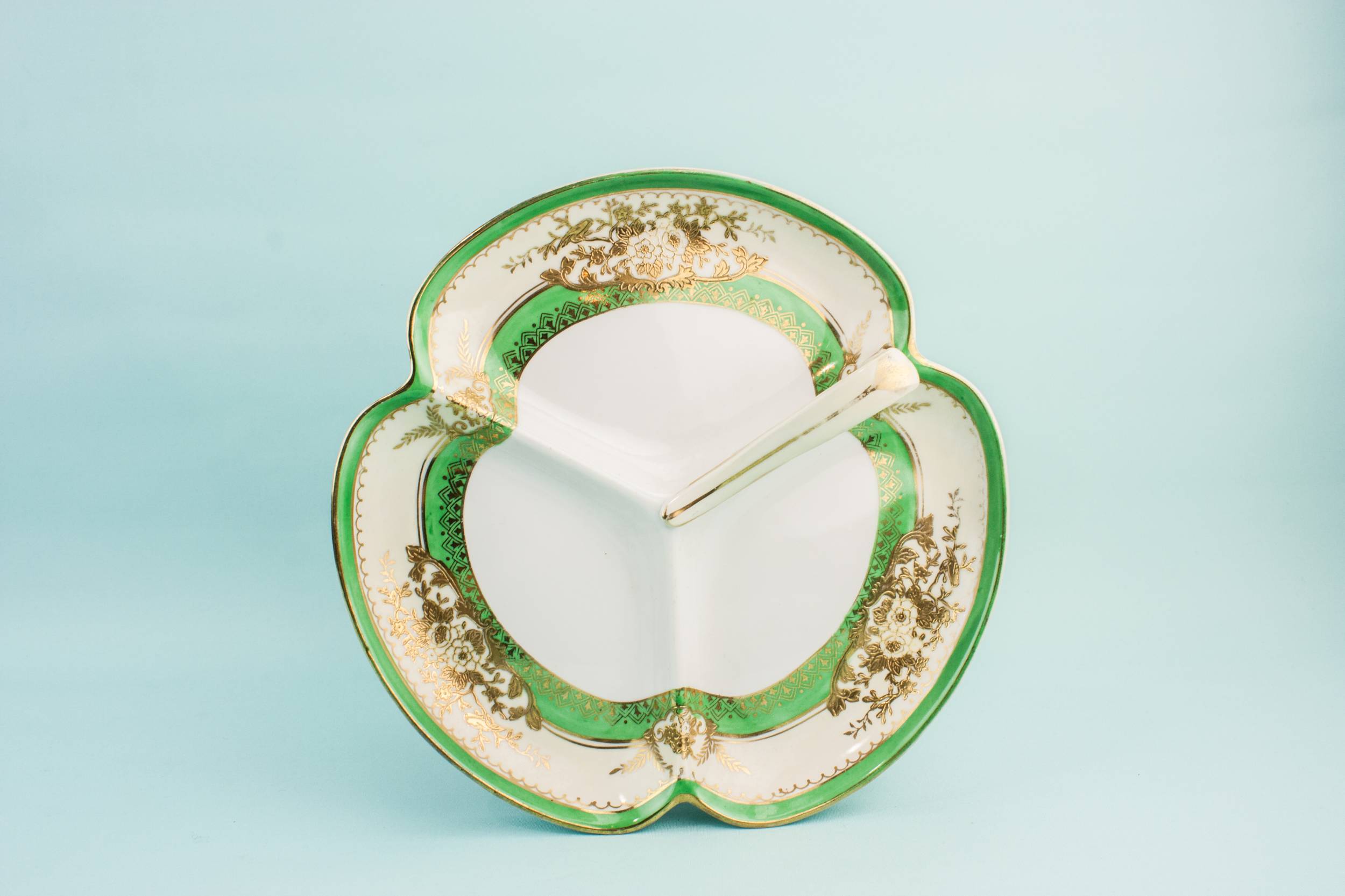 Porcelain Art Nouveau — Noritake serving dish