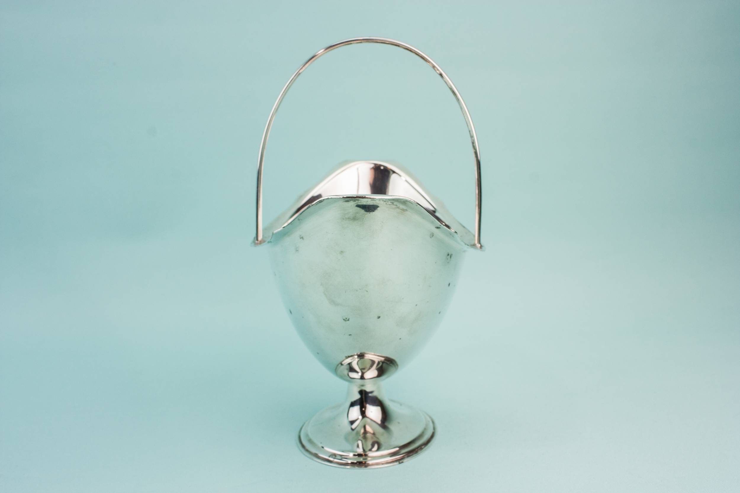 Silver Plated Metal — Art Deco serving bowl 2