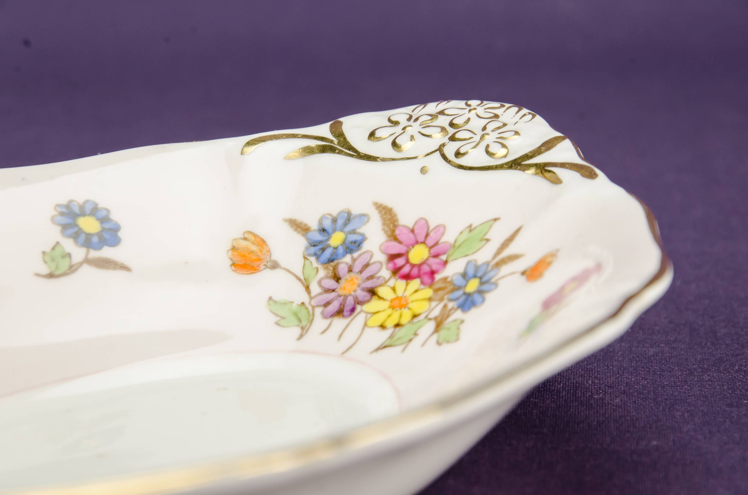 Delightful Mid-Century Modern — Bone china serving bowl 2