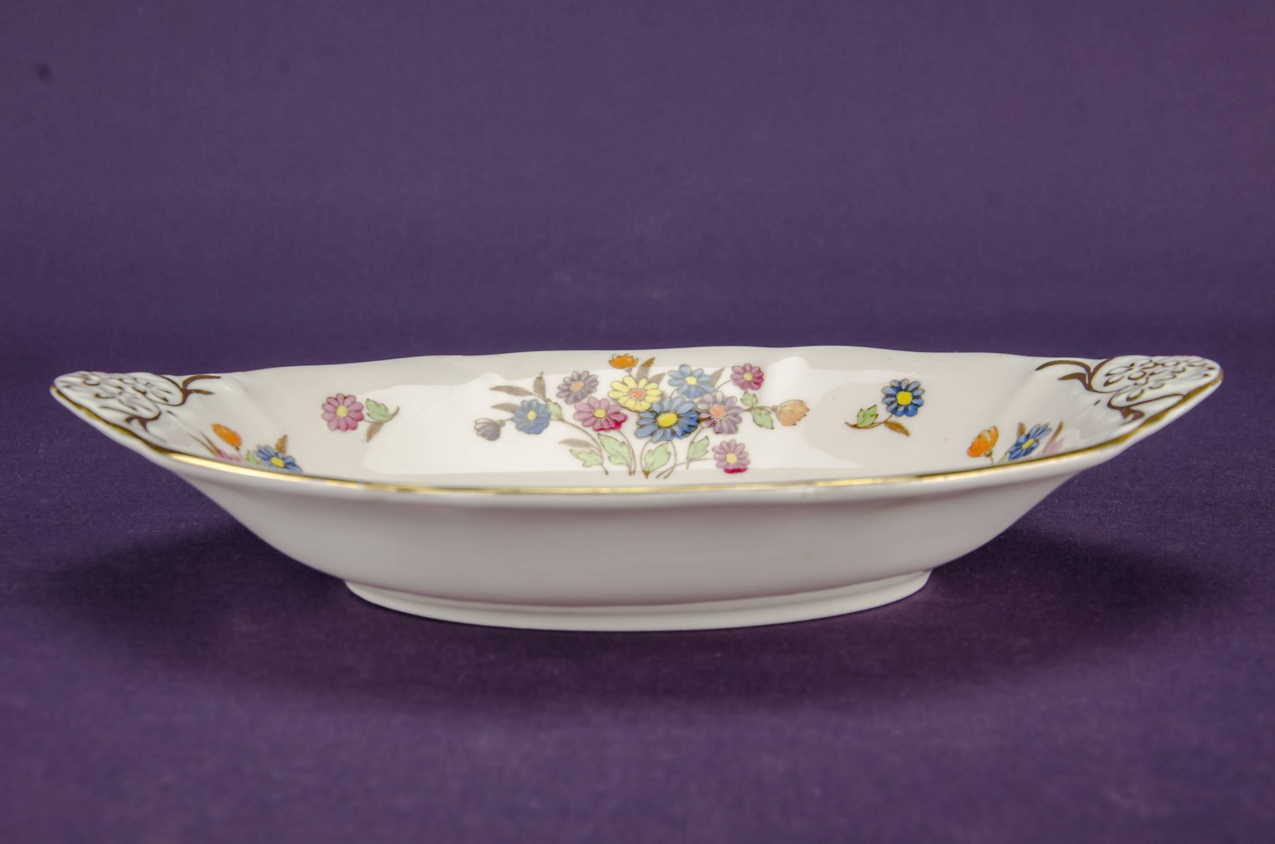 Delightful Mid-Century Modern — Bone china serving bowl 3