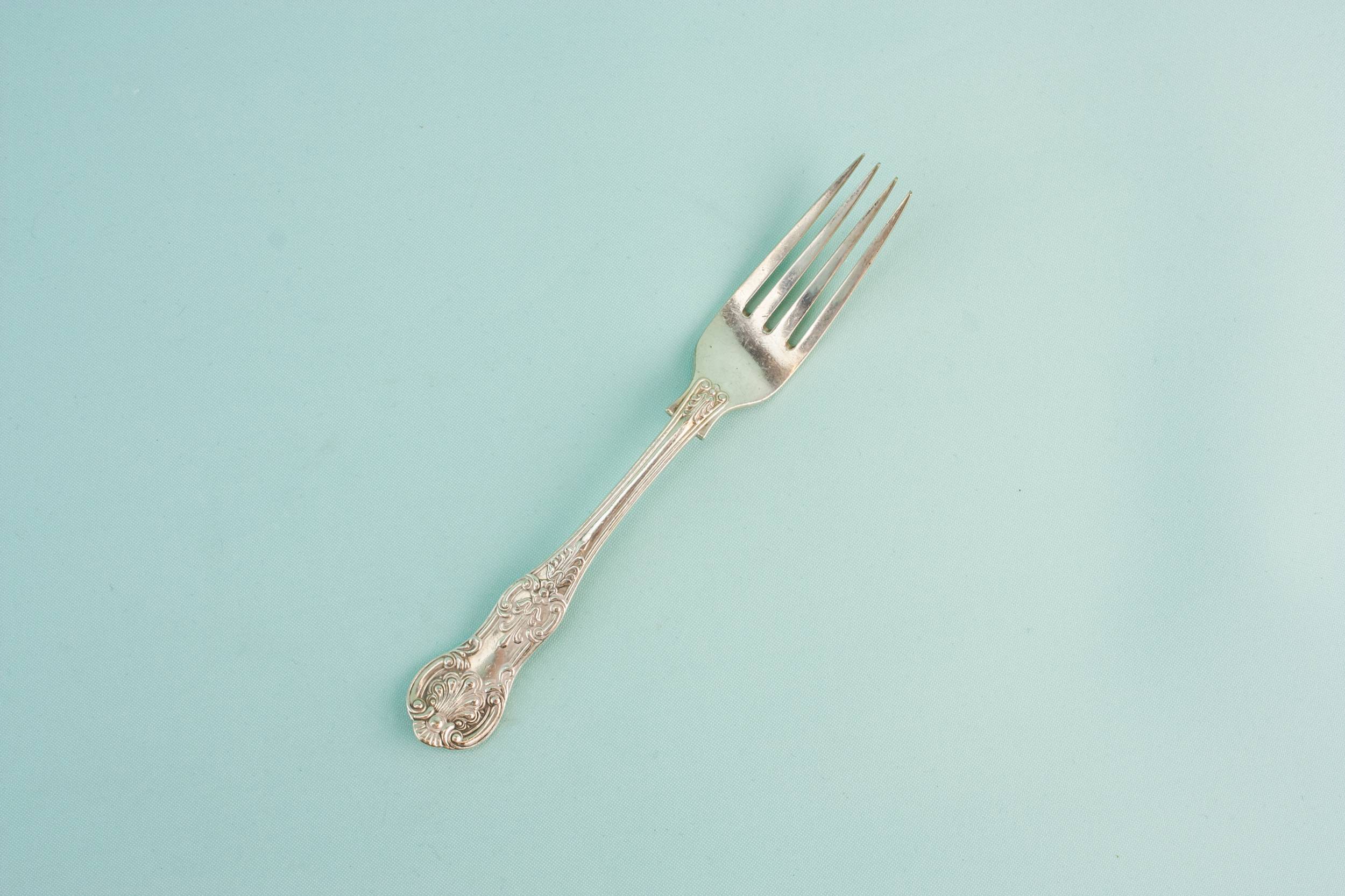 Silver Plated Metal — 6 Neo-Classical dinner forks