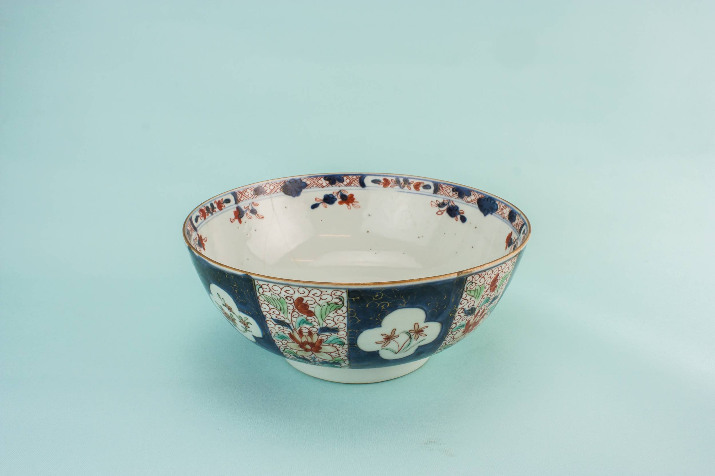 Imari Shabby Chic — Imari porcelain bowl