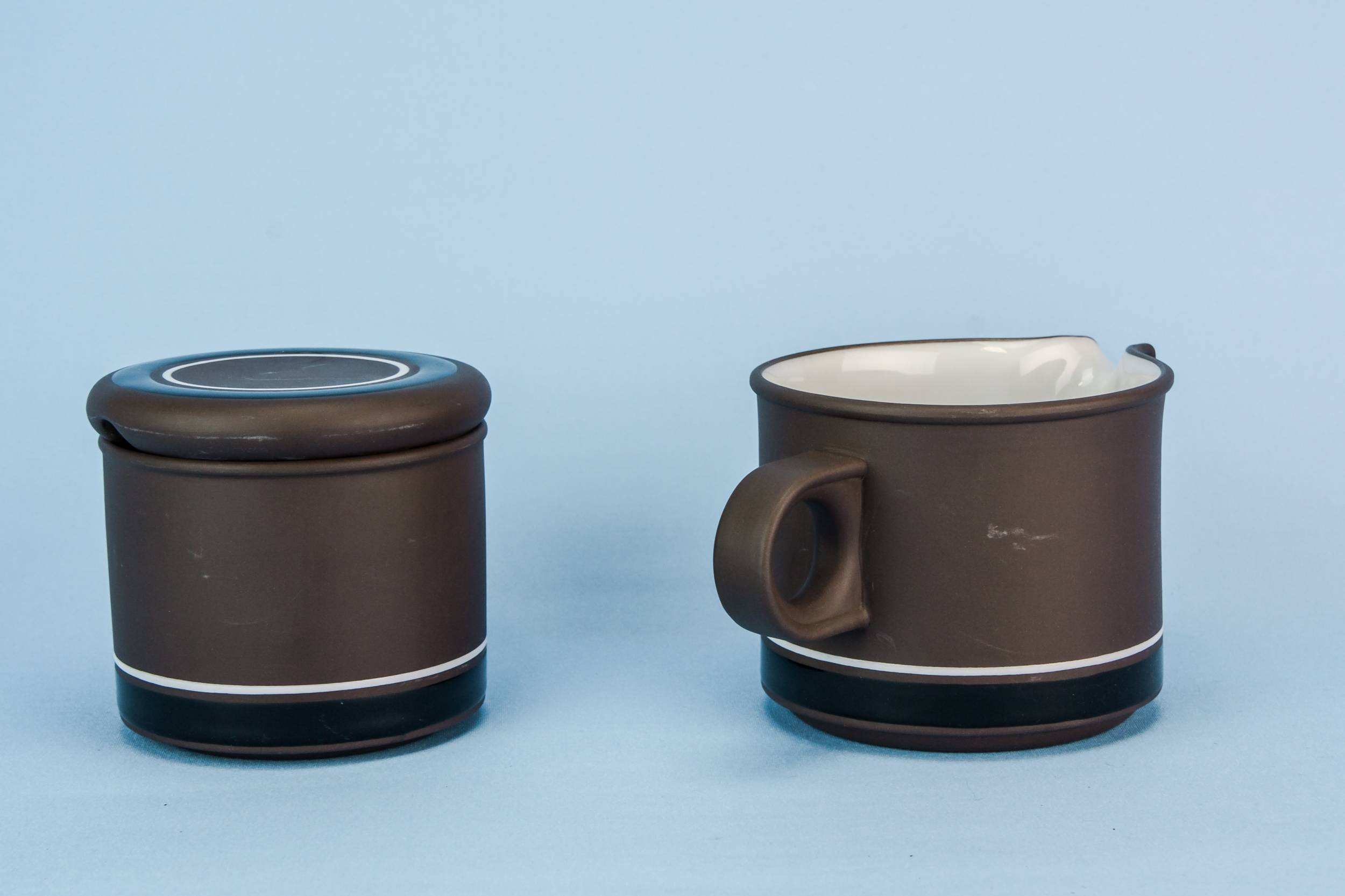 Retro Vintage Serving — Hornsea sugar bowl & creamer 1