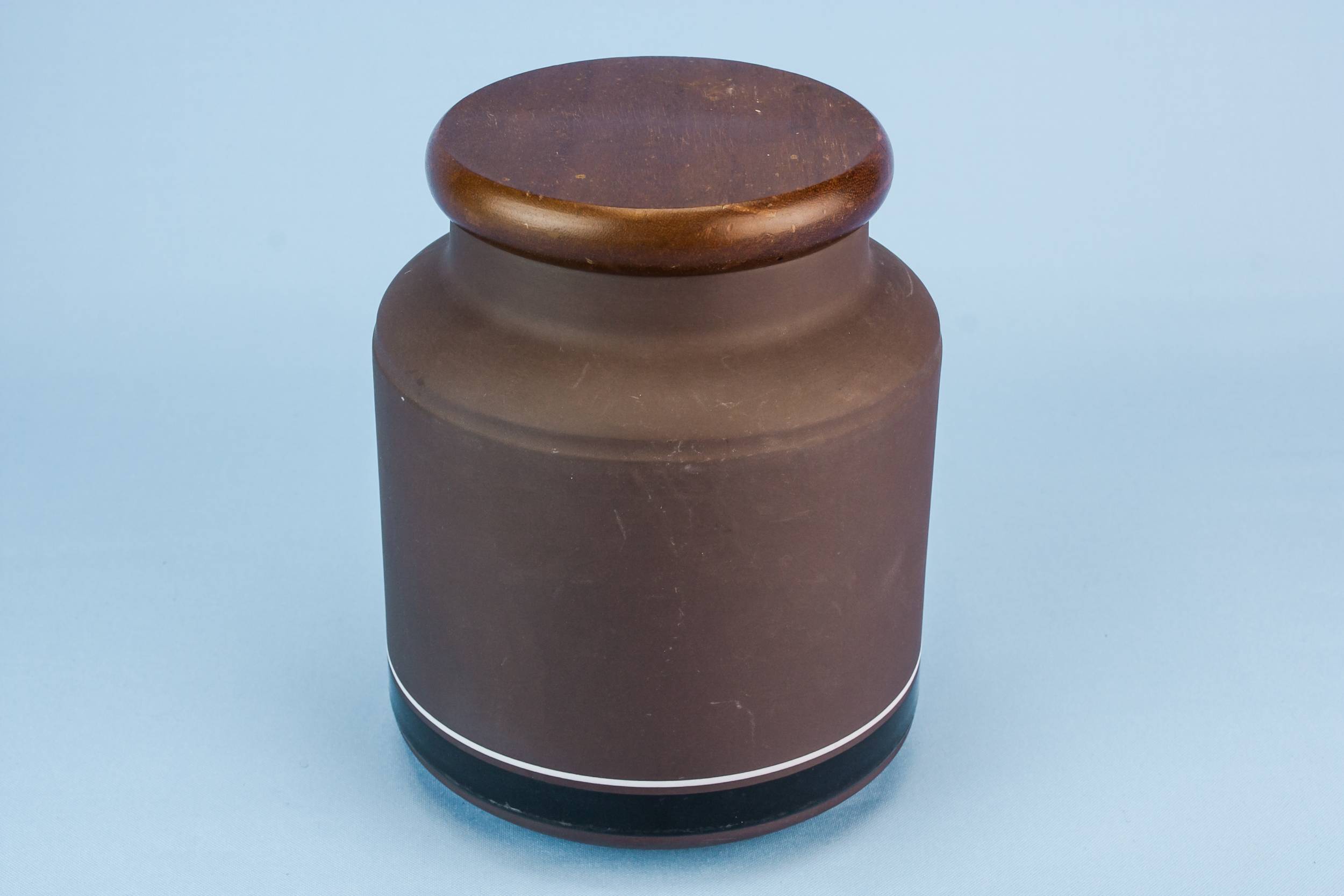 Pottery Elegant Contrast — Hornsea pottery jar