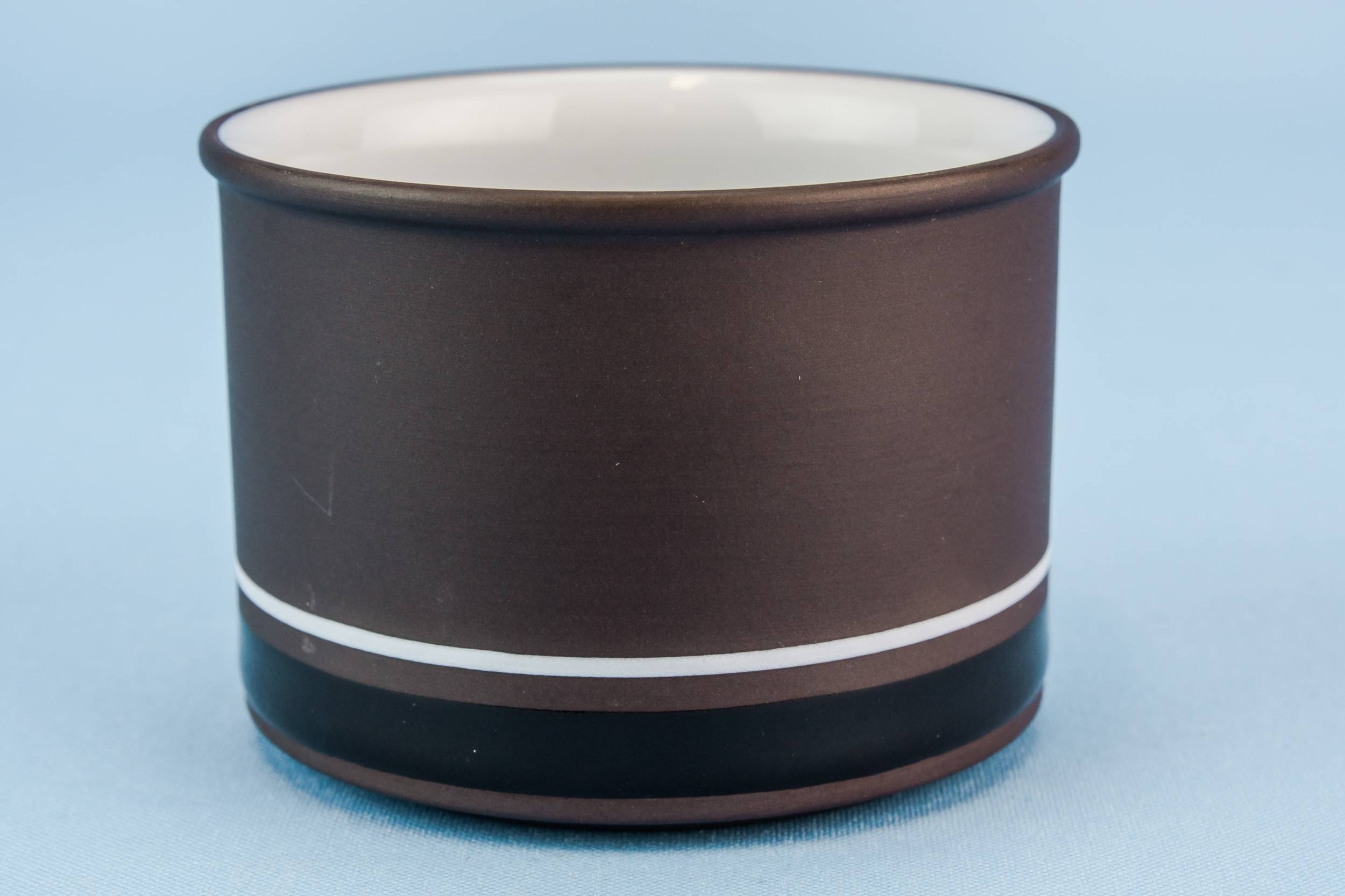 Modernist Classical Contrast — Hornsea condiment pot 1