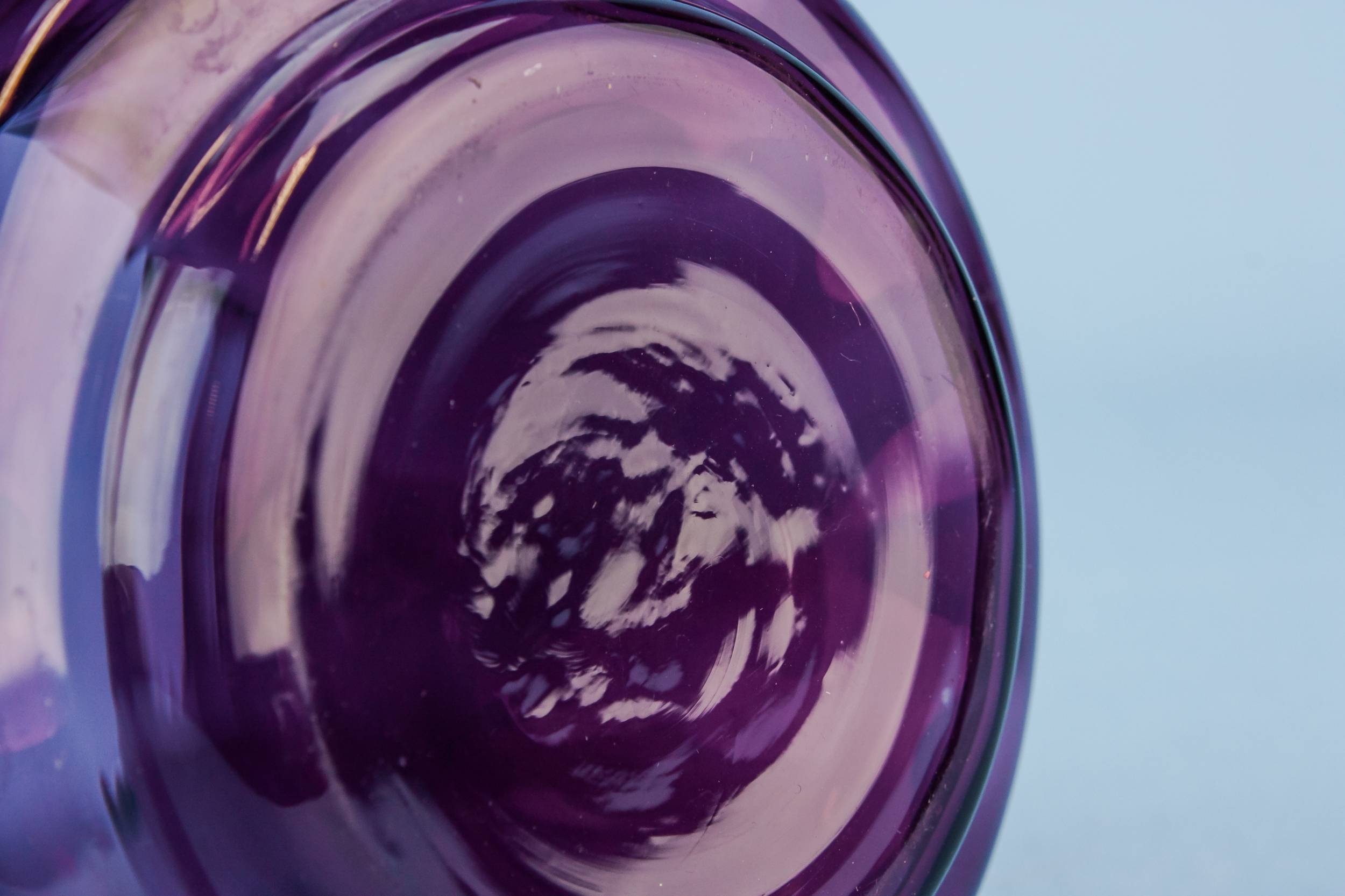 Vintage Modernist Medium — Purple glass jar 4
