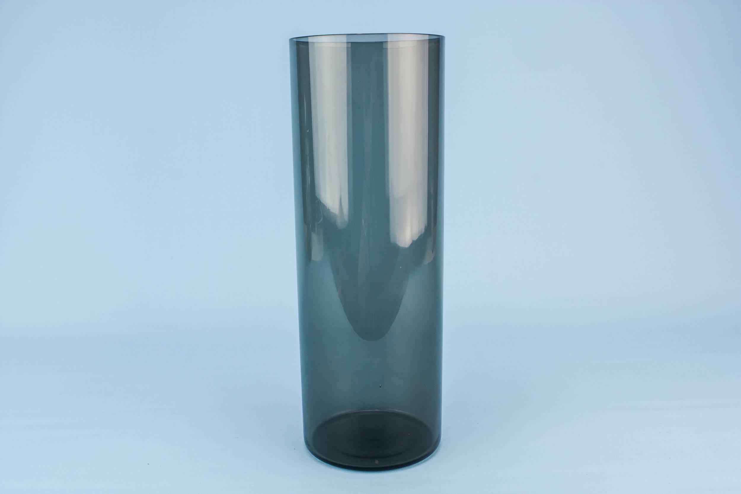 Vintage Elegant Glass — Tall cylinder vase 1