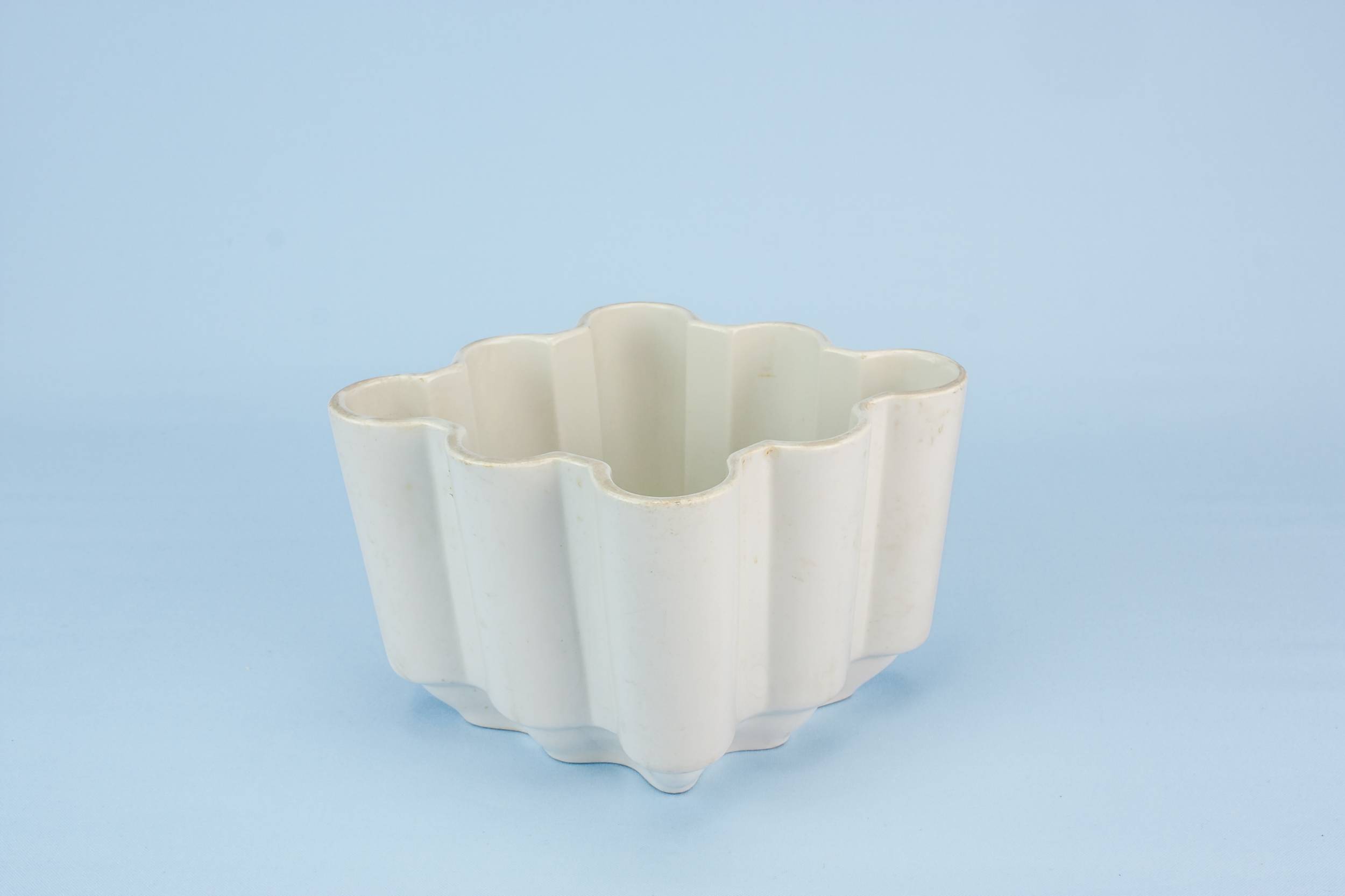 Vintage Art Deco — Stoneware baking mould