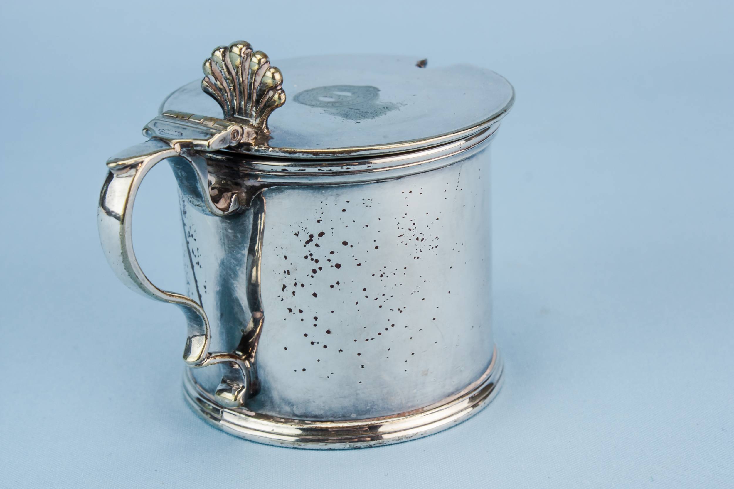 Silver Plated Metal — Small condiment pot 1