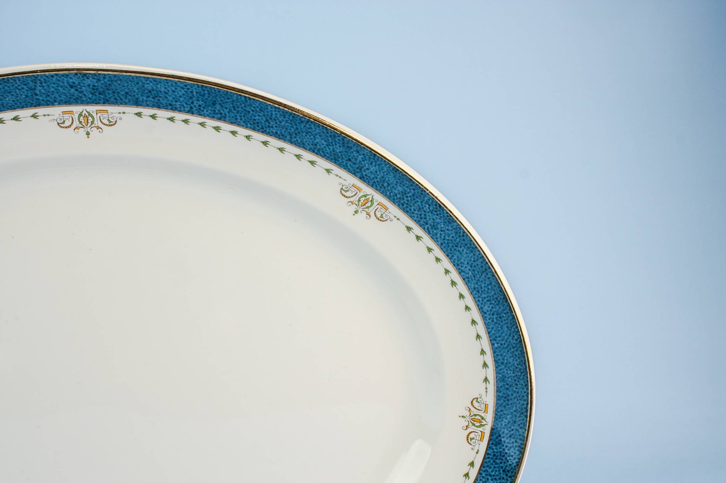 Neo-Classical Pottery Losol — Blue and white platter 1