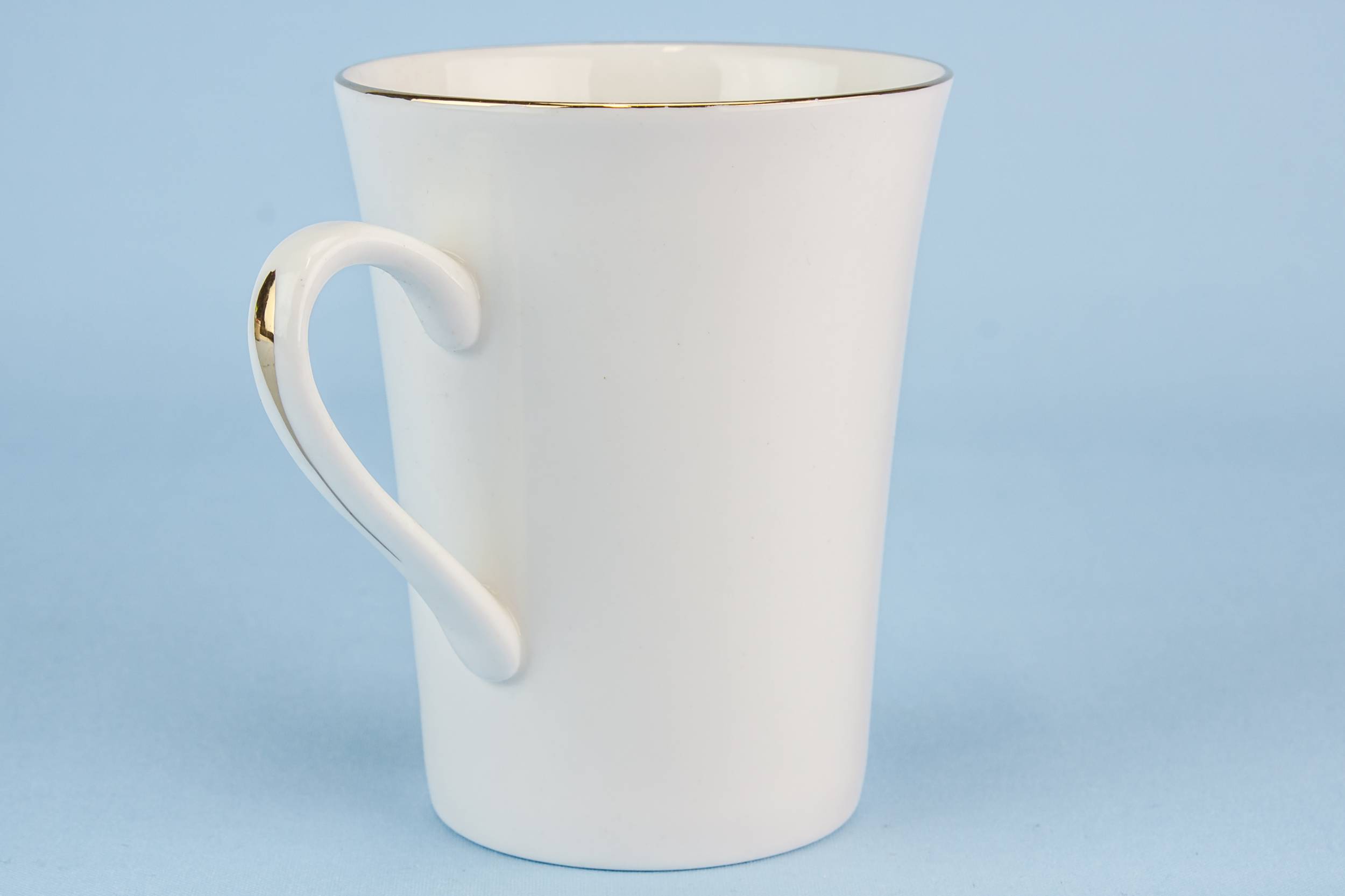 Vintage Bone China — Royal Kendal bone china teacup 1