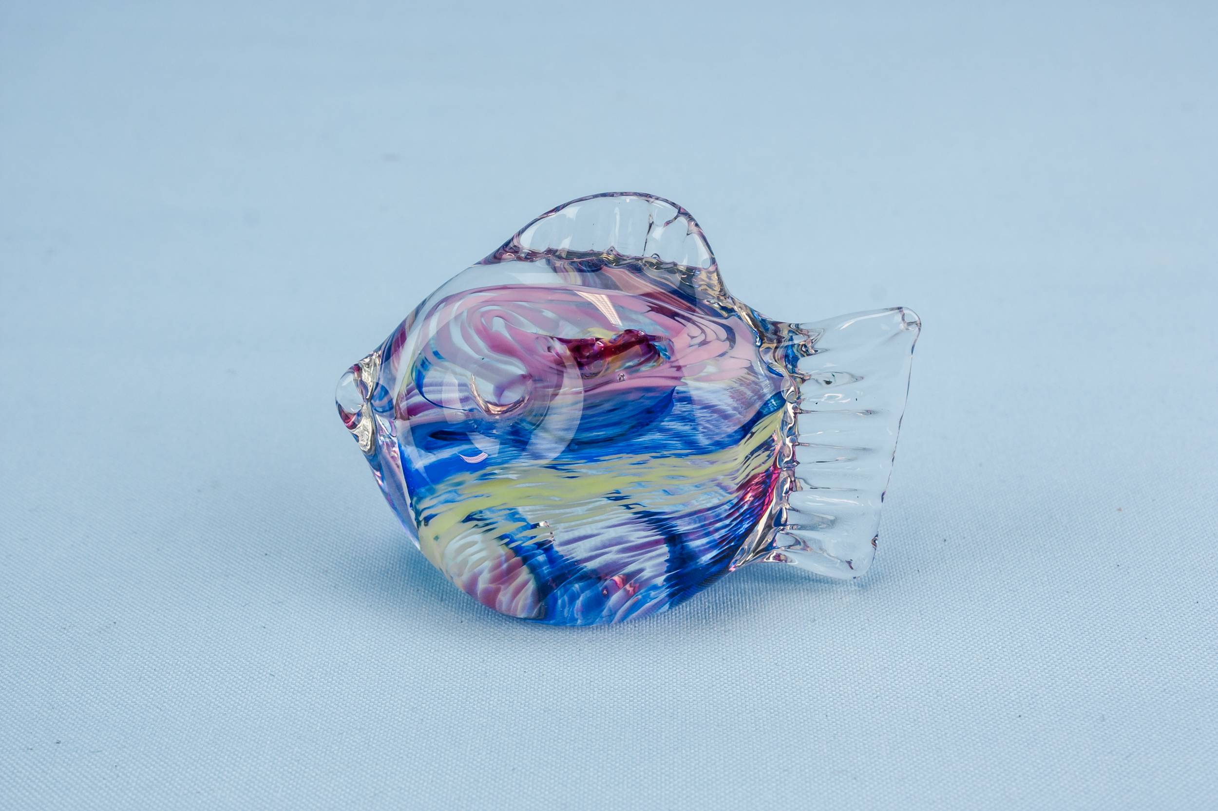 Charming Vintage Retro — Selkirk Glass paperweight