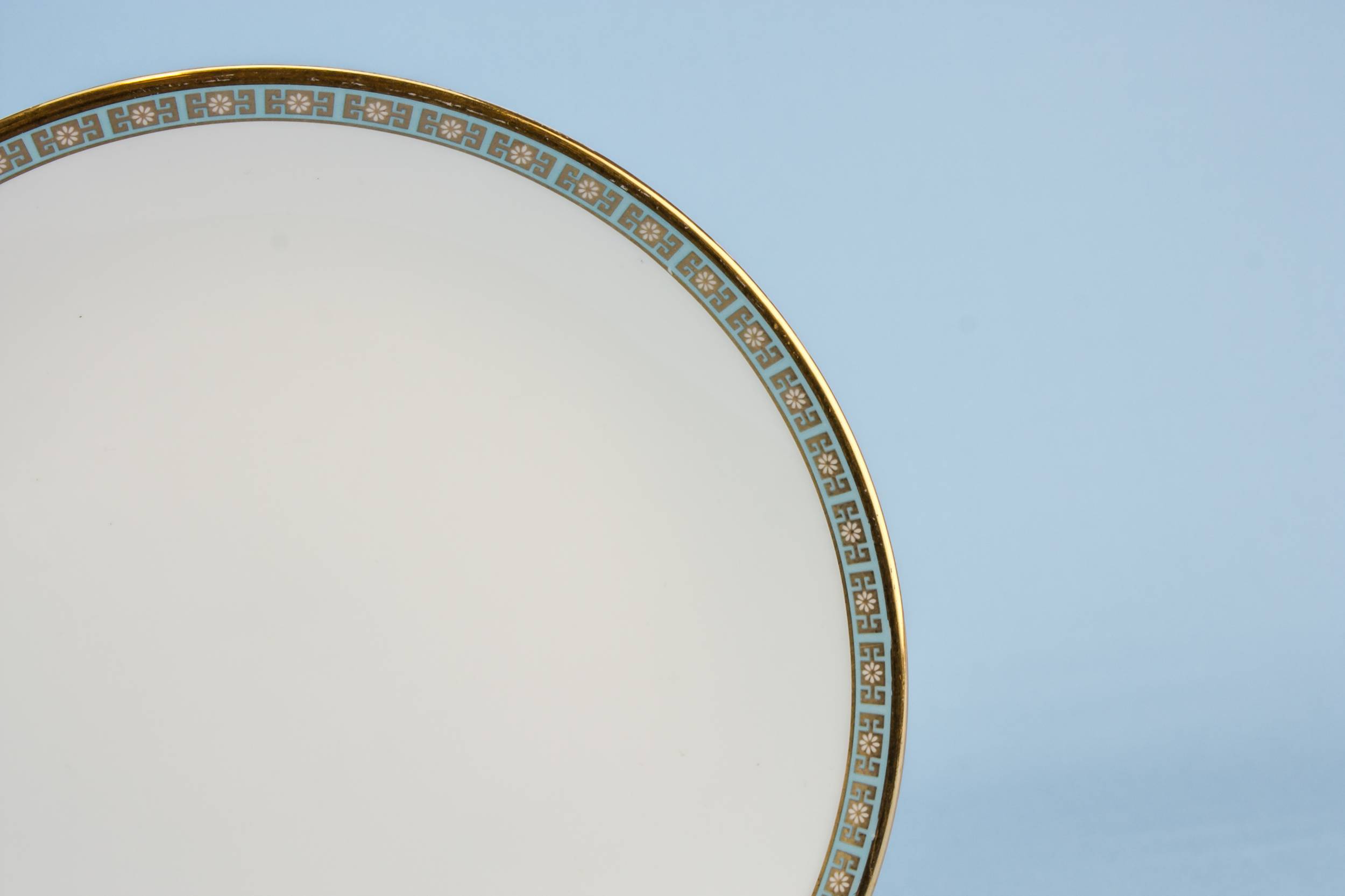 Bone China Modernist — 6 bone china medium plates 1