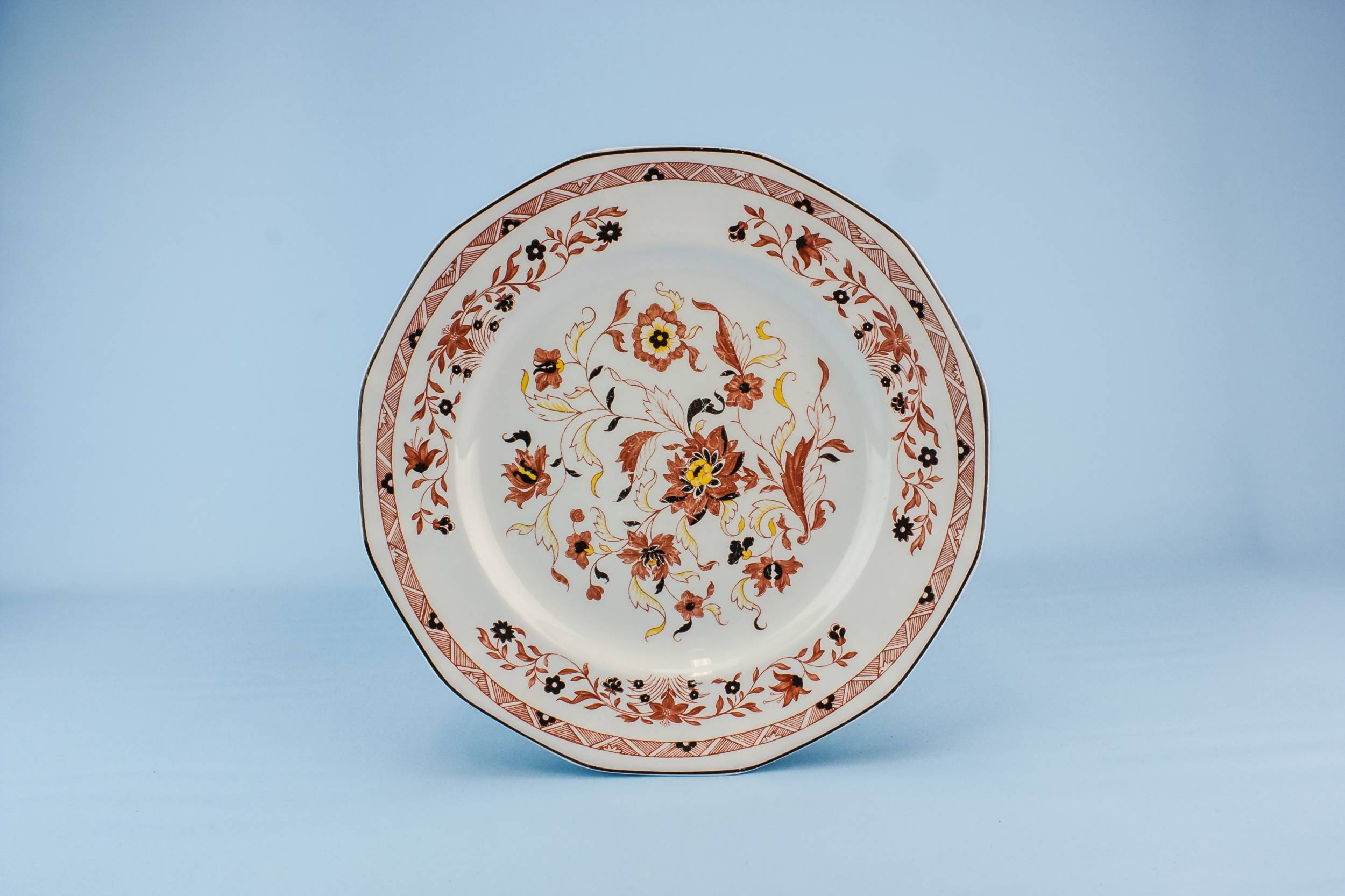 Vintage Red DINNER — 5 Art Deco dinner plates