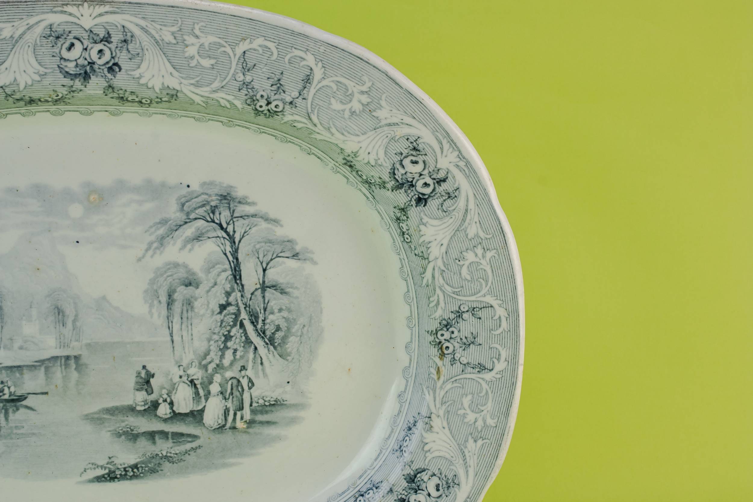 Antique Opulent Ashworth — High Victorian pottery platter 1