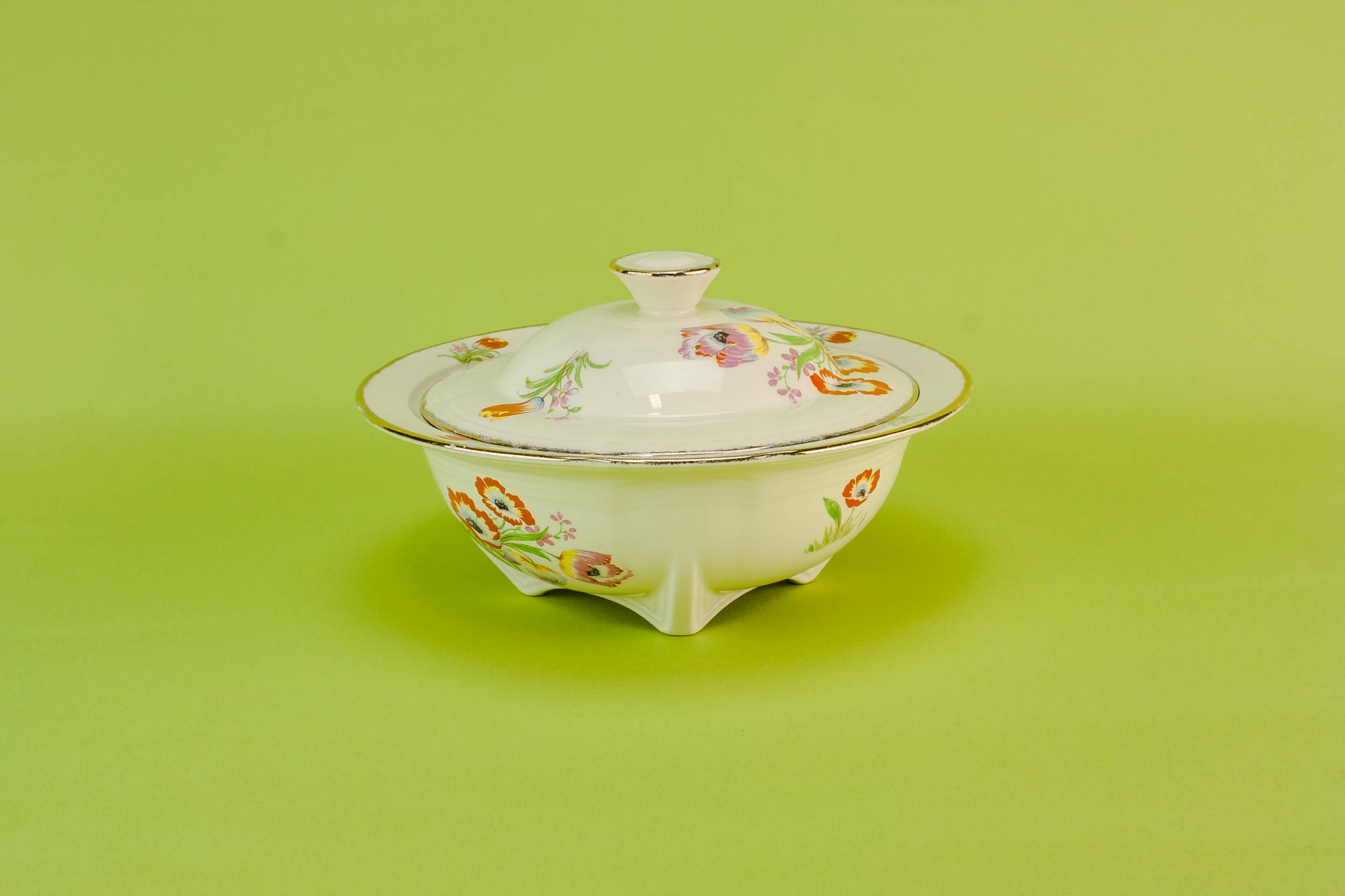 Small Vintage TUREEN — Art Deco tulips tureen