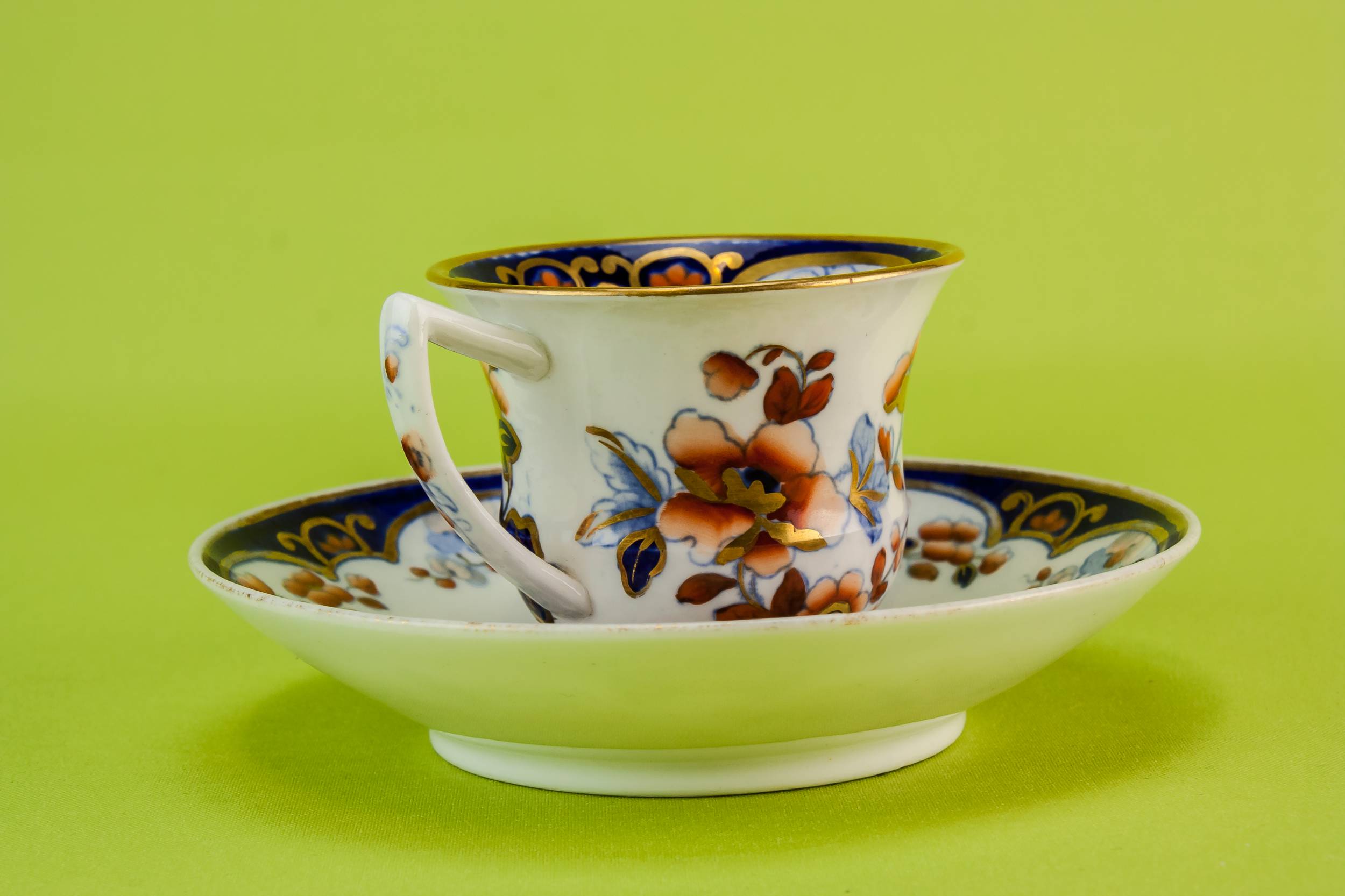 Antique Beautiful Pottery — Floral coffee cup & saucer 1