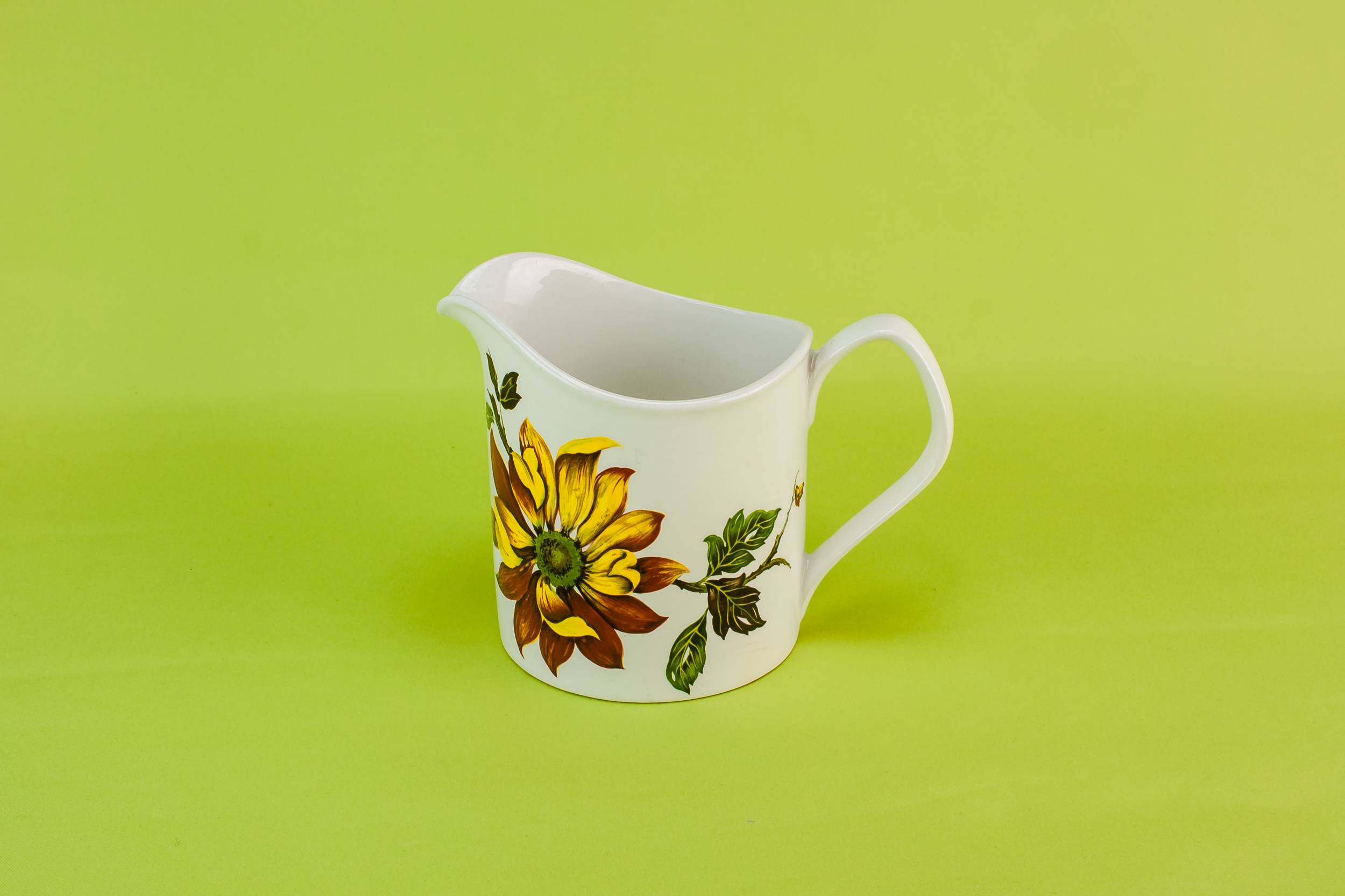 Pottery Modernist Floral — Yellow flower jug