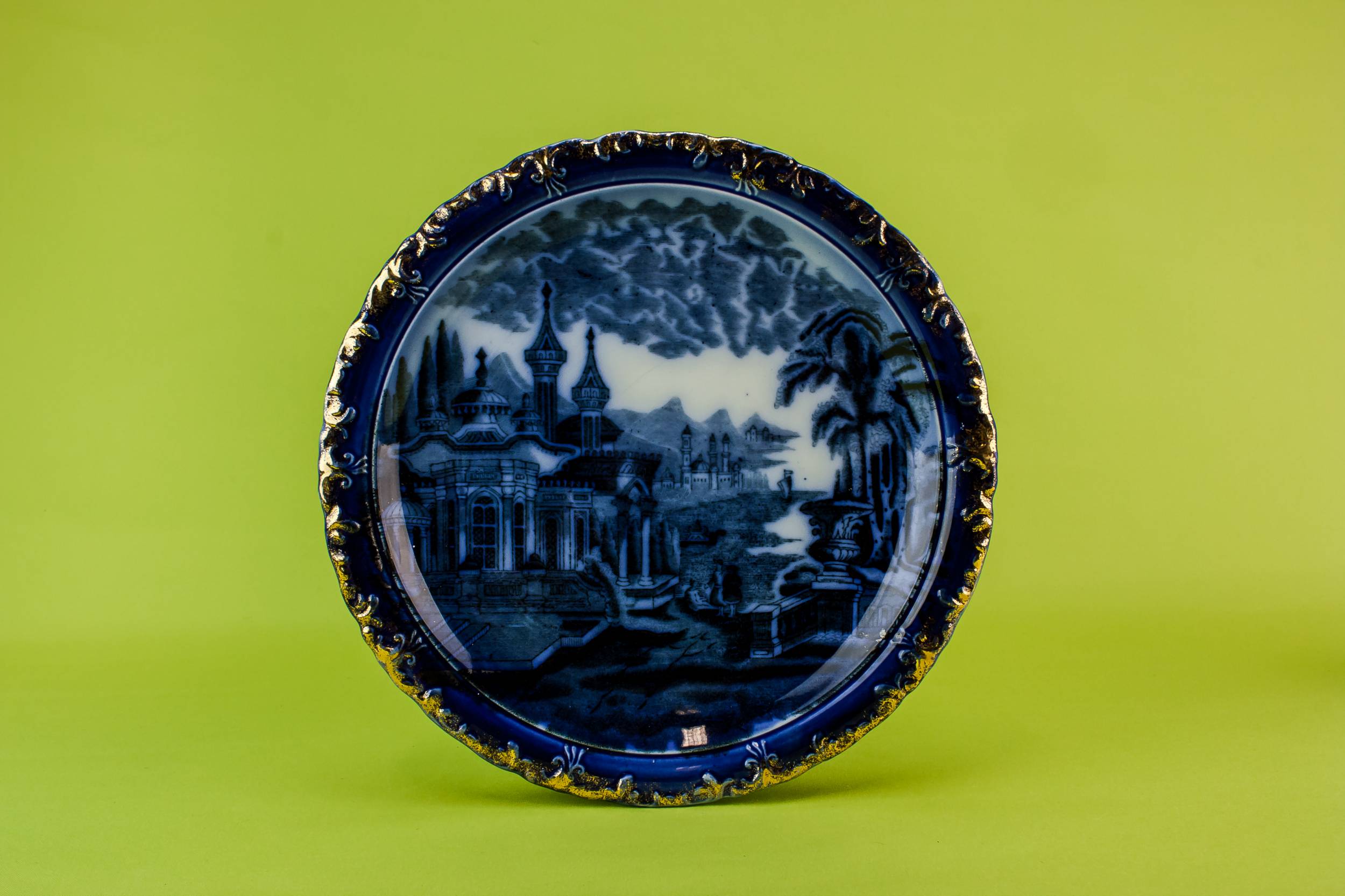 Elegant Flow Blue — Blue and white serving dish