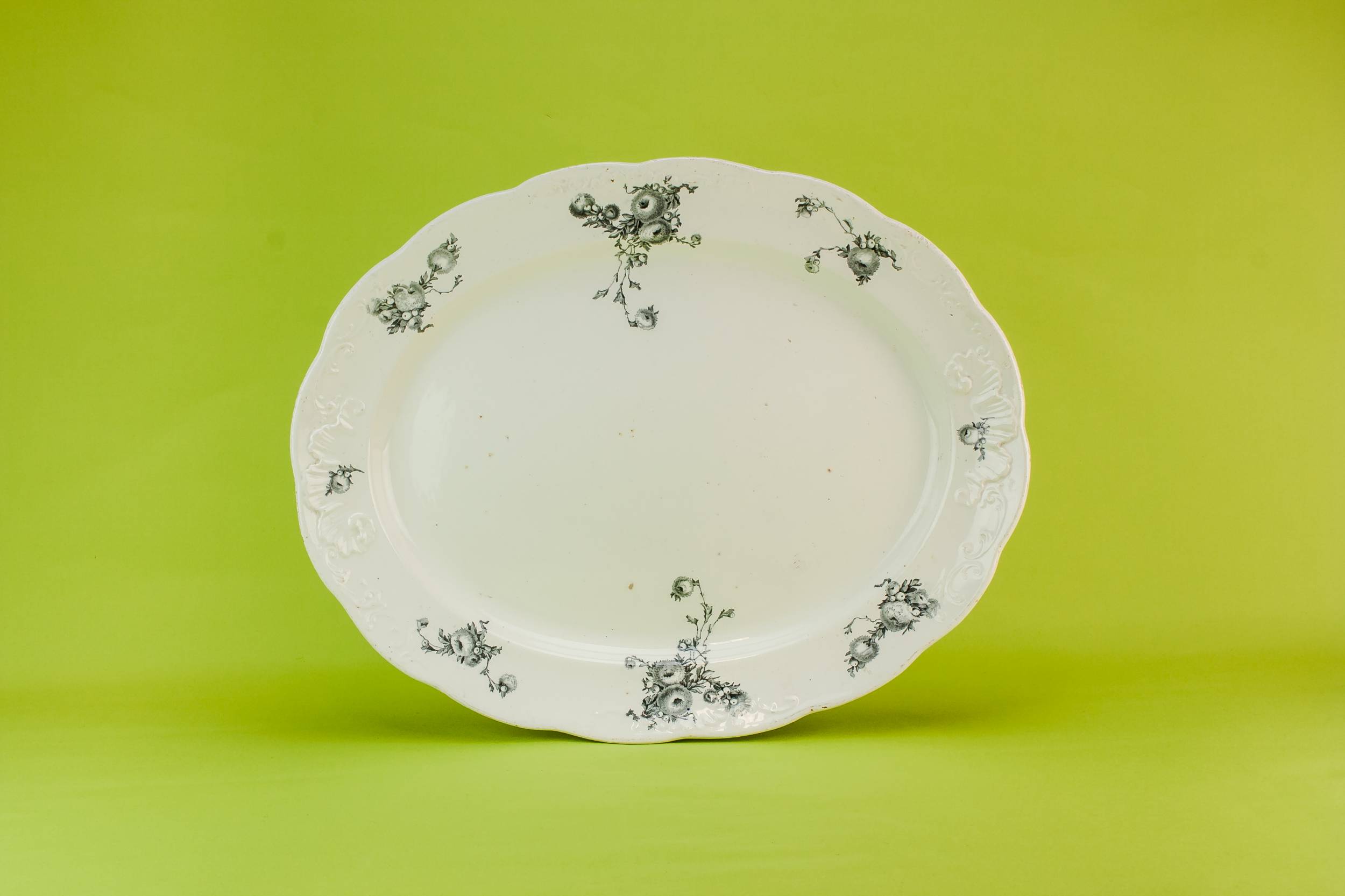 Beautiful Antique Snowfall — Aesthetic Movement platter