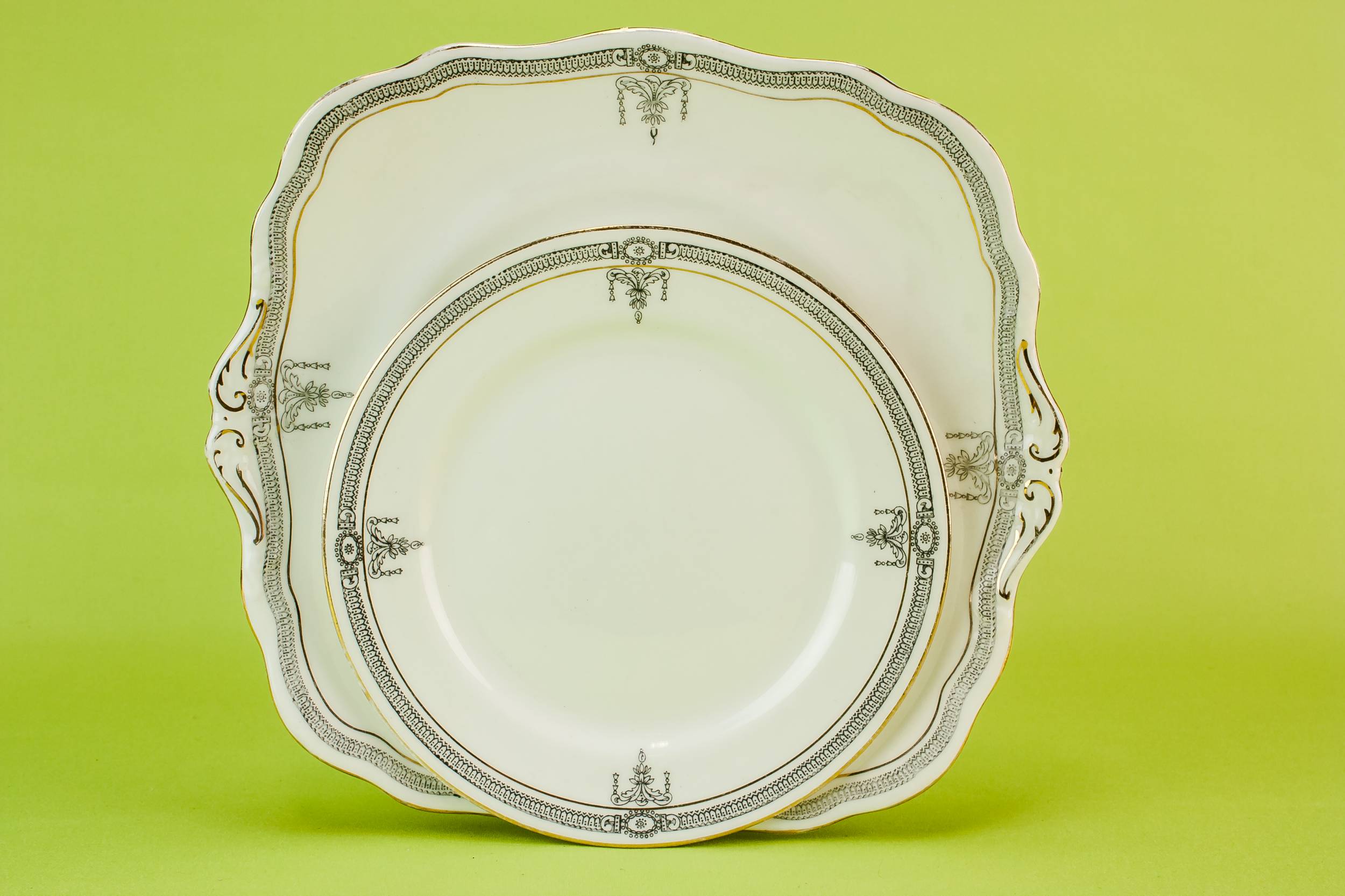 Persons Neo-Classical Antique — Bone china tea set for four 5