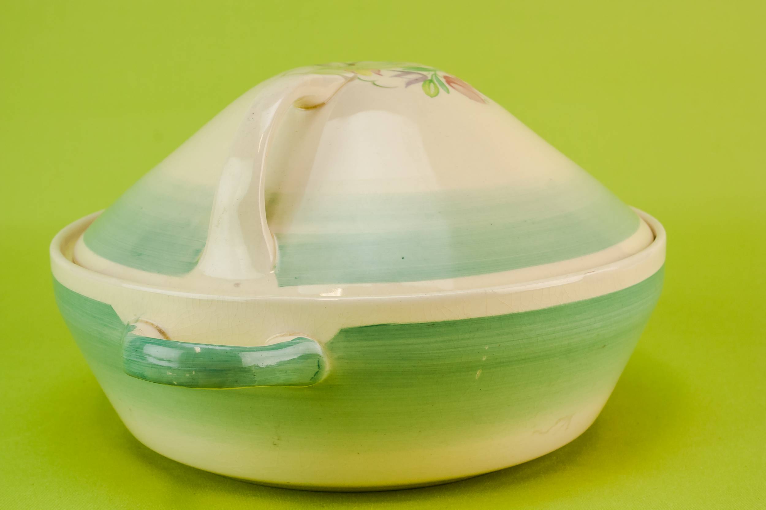 Pottery Vintage TUREEN — Susie Cooper pottery tureen 2