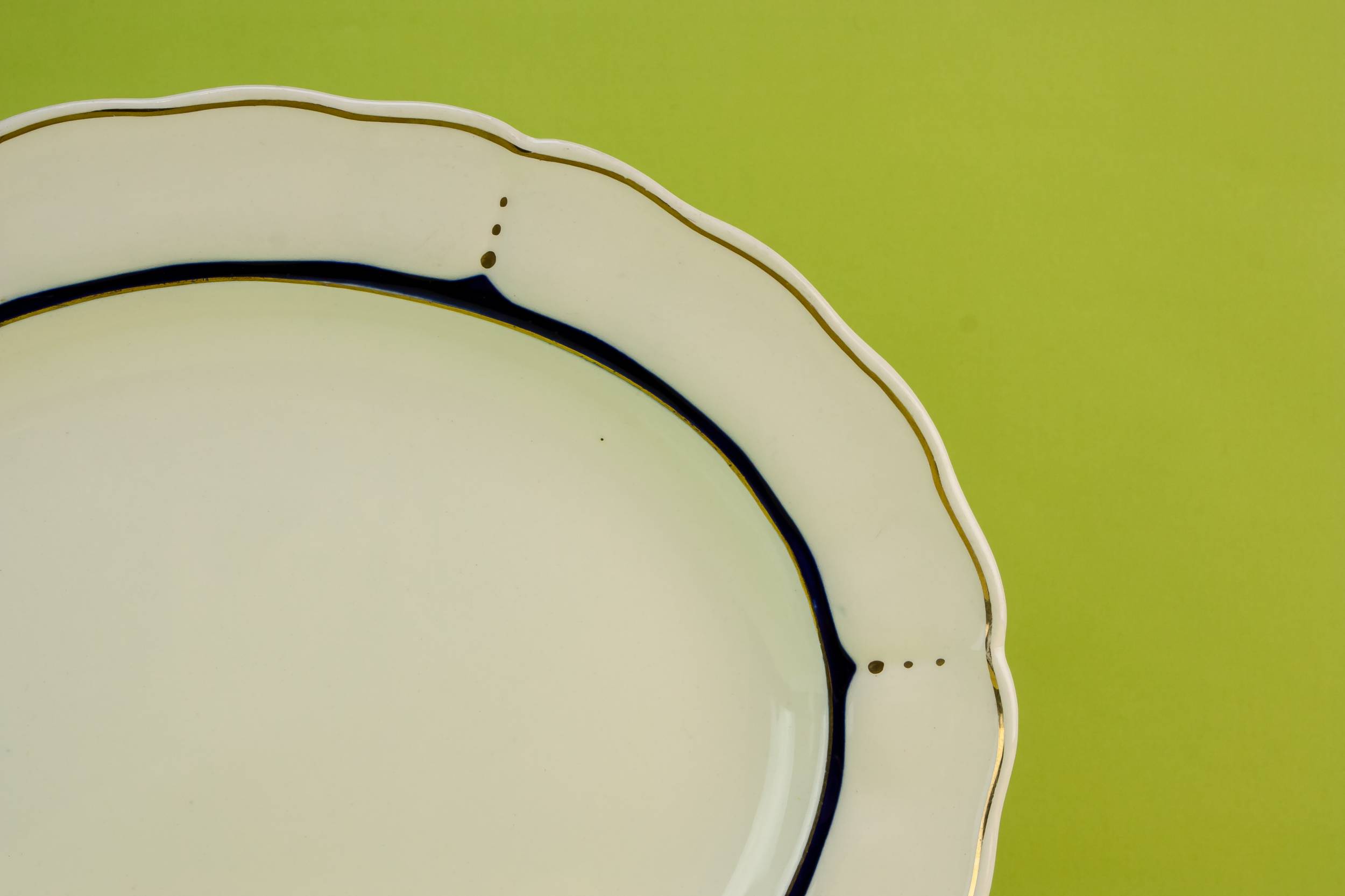 Pottery White Grindley — Grindley pottery platter 1