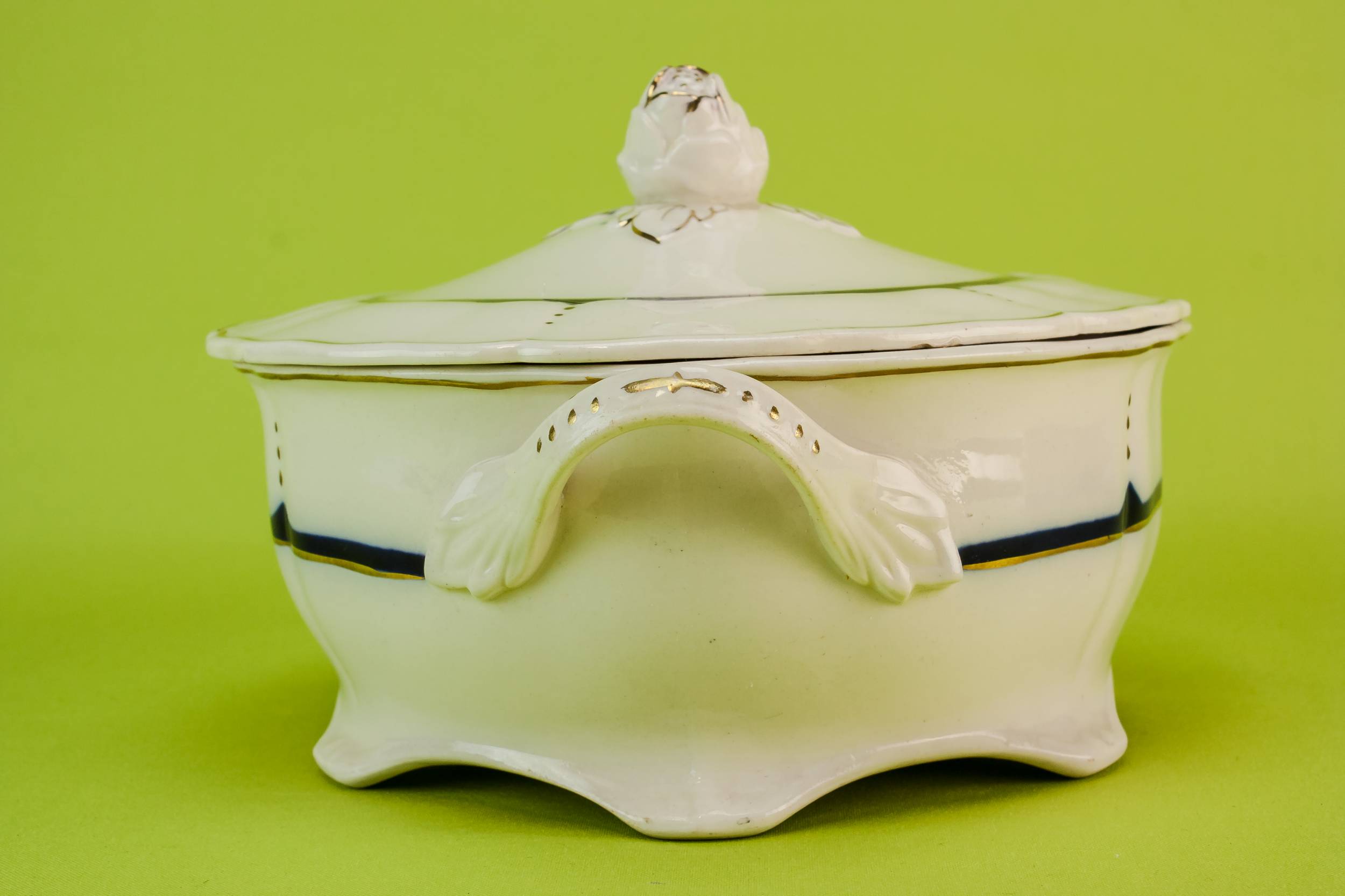 Elegant Vintage Marlborough — Grindley pottery tureen 3