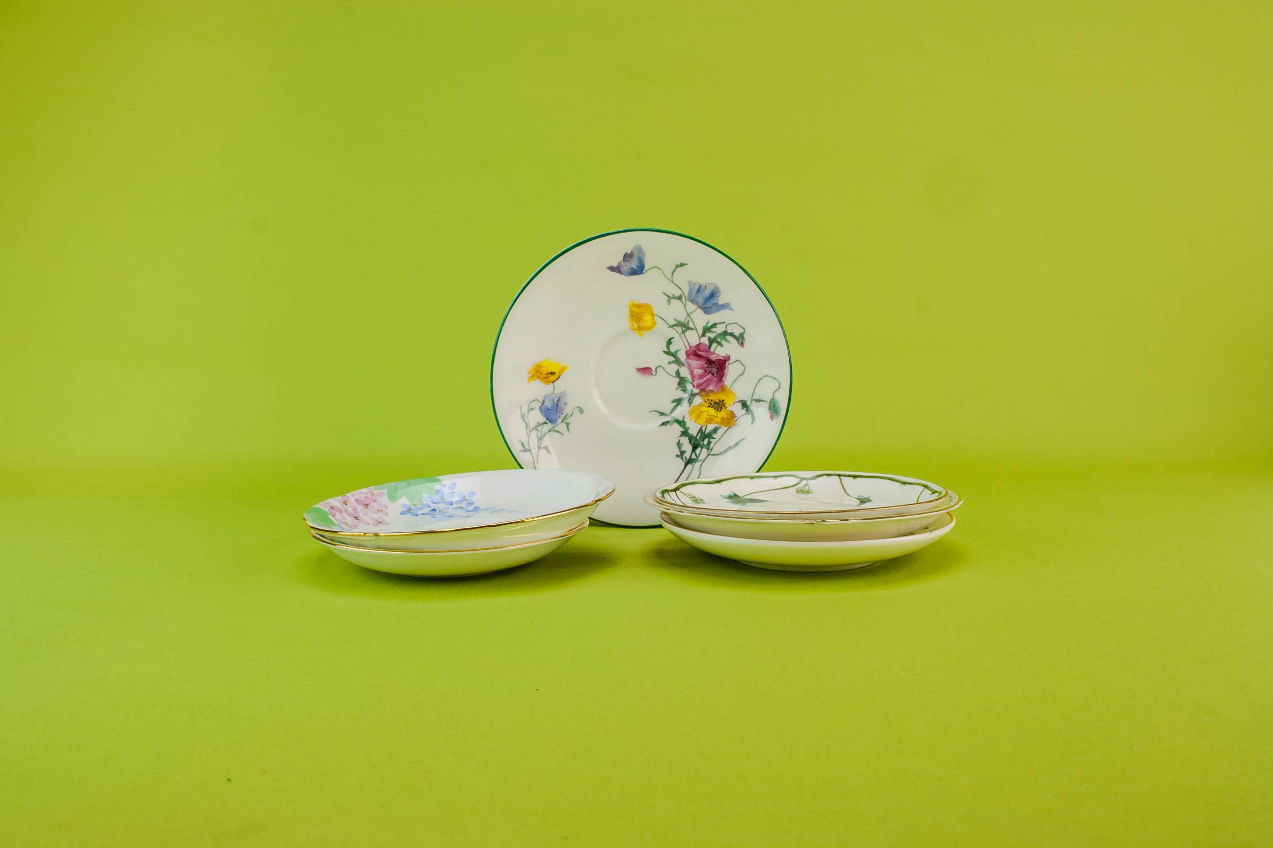 Harlequin Saucers Pottery — 6 harlequin tea saucers 1