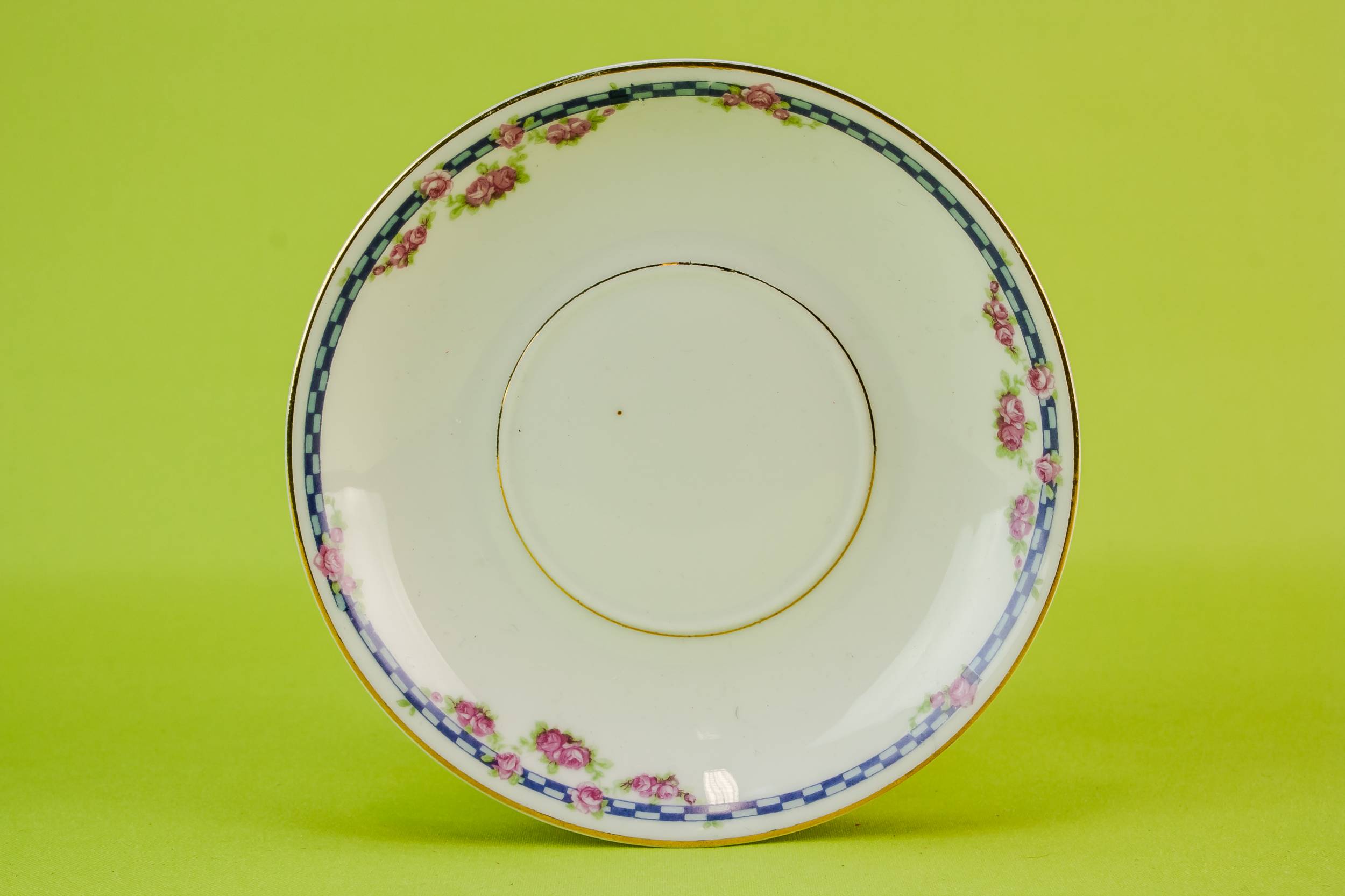Antique Edwardian PLATES — 6 Edwardian bone china plates 6