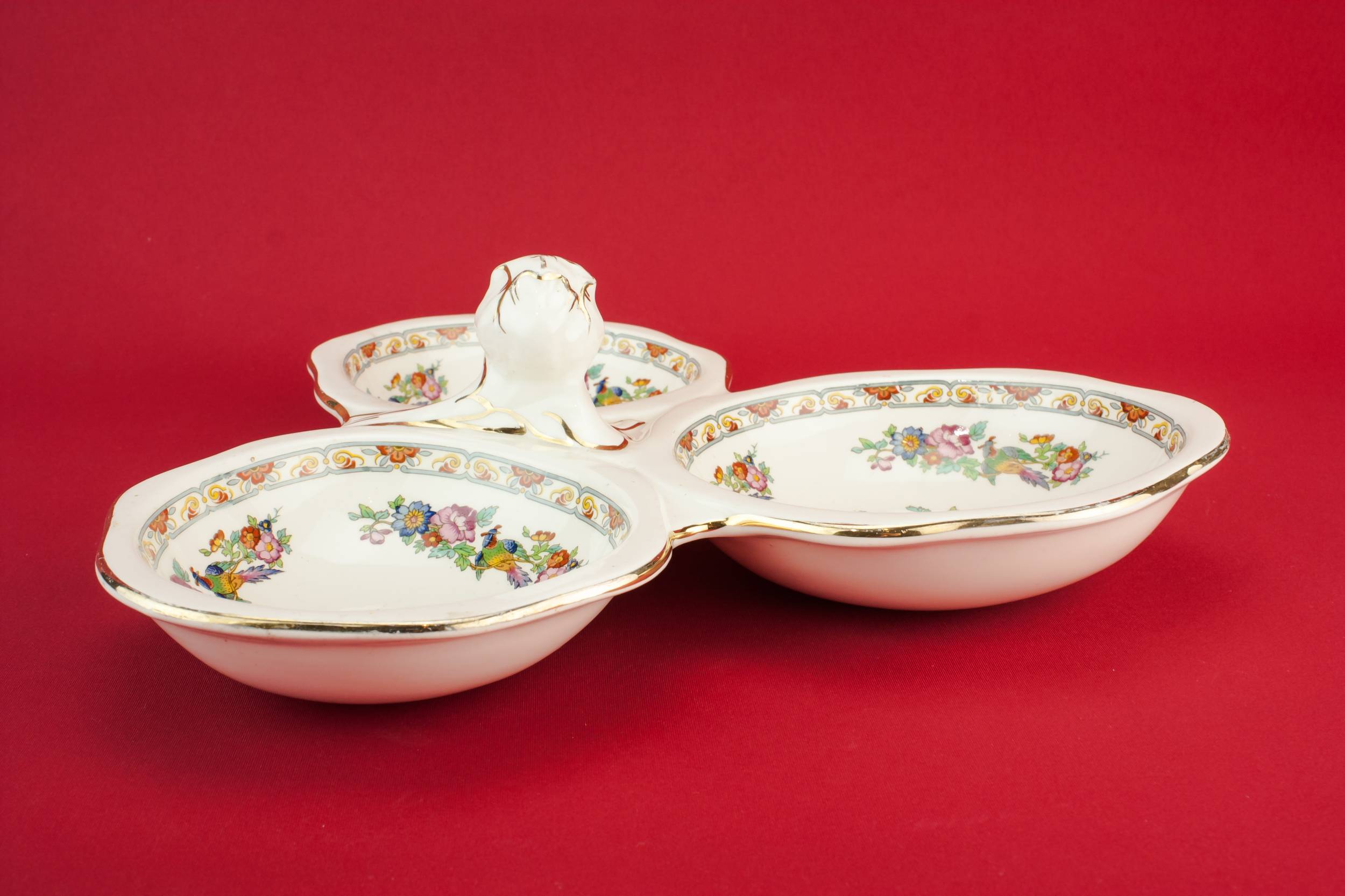 Vintage Art Deco — Art Deco pottery serving dish 1